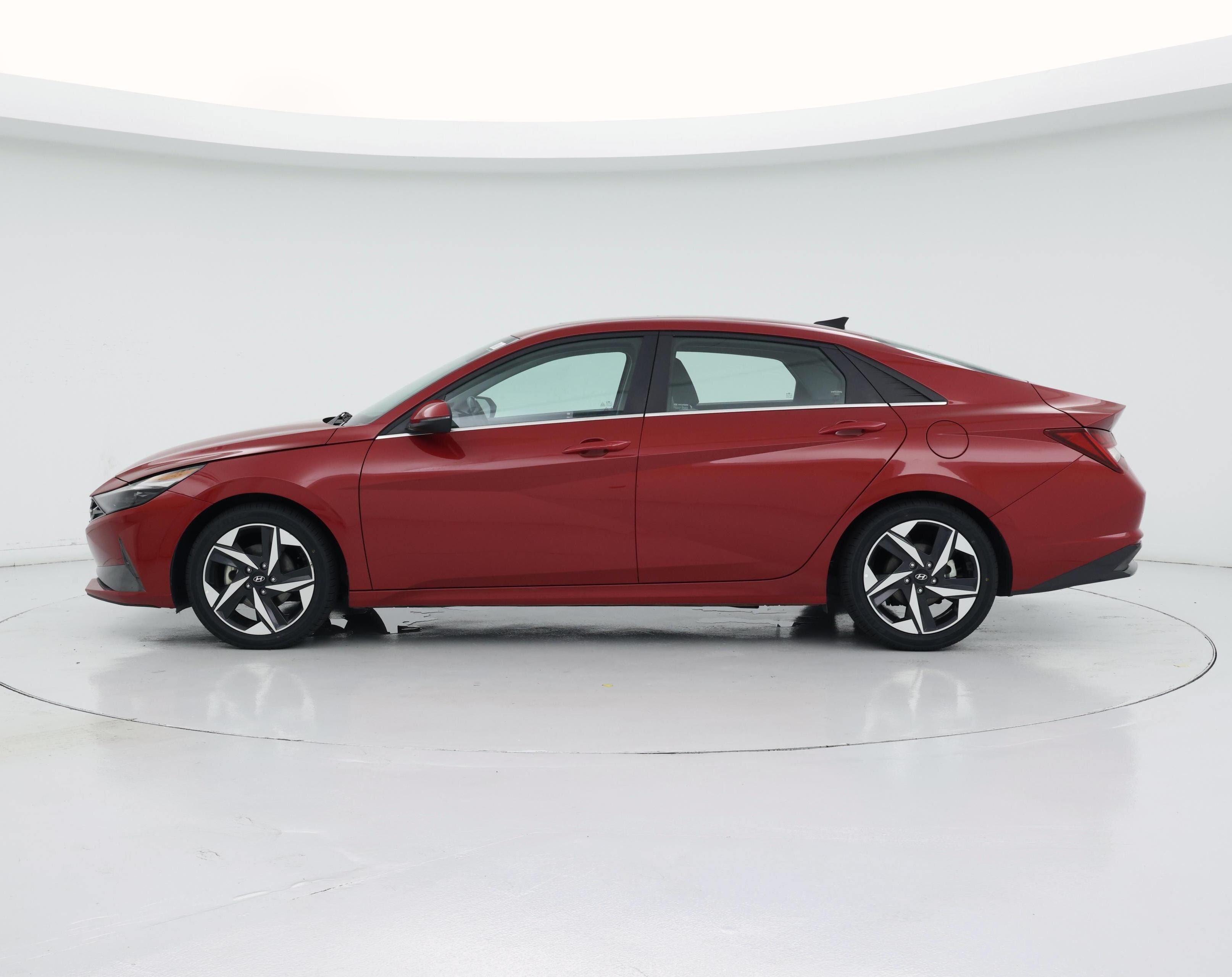 Thumbnail: 2023 Hyundai Elantra - 3