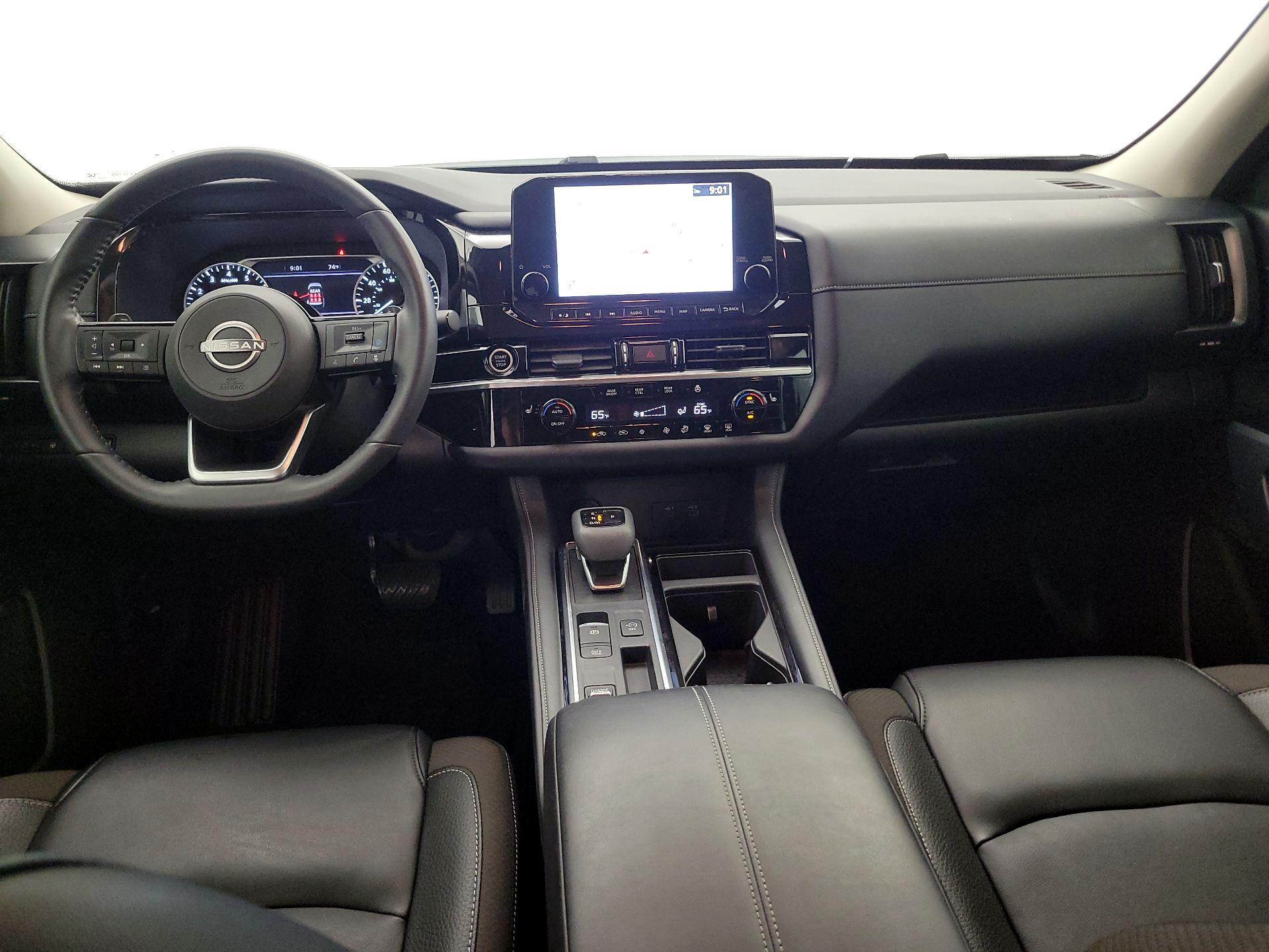 Thumbnail: 2024 Nissan Pathfinder - 9