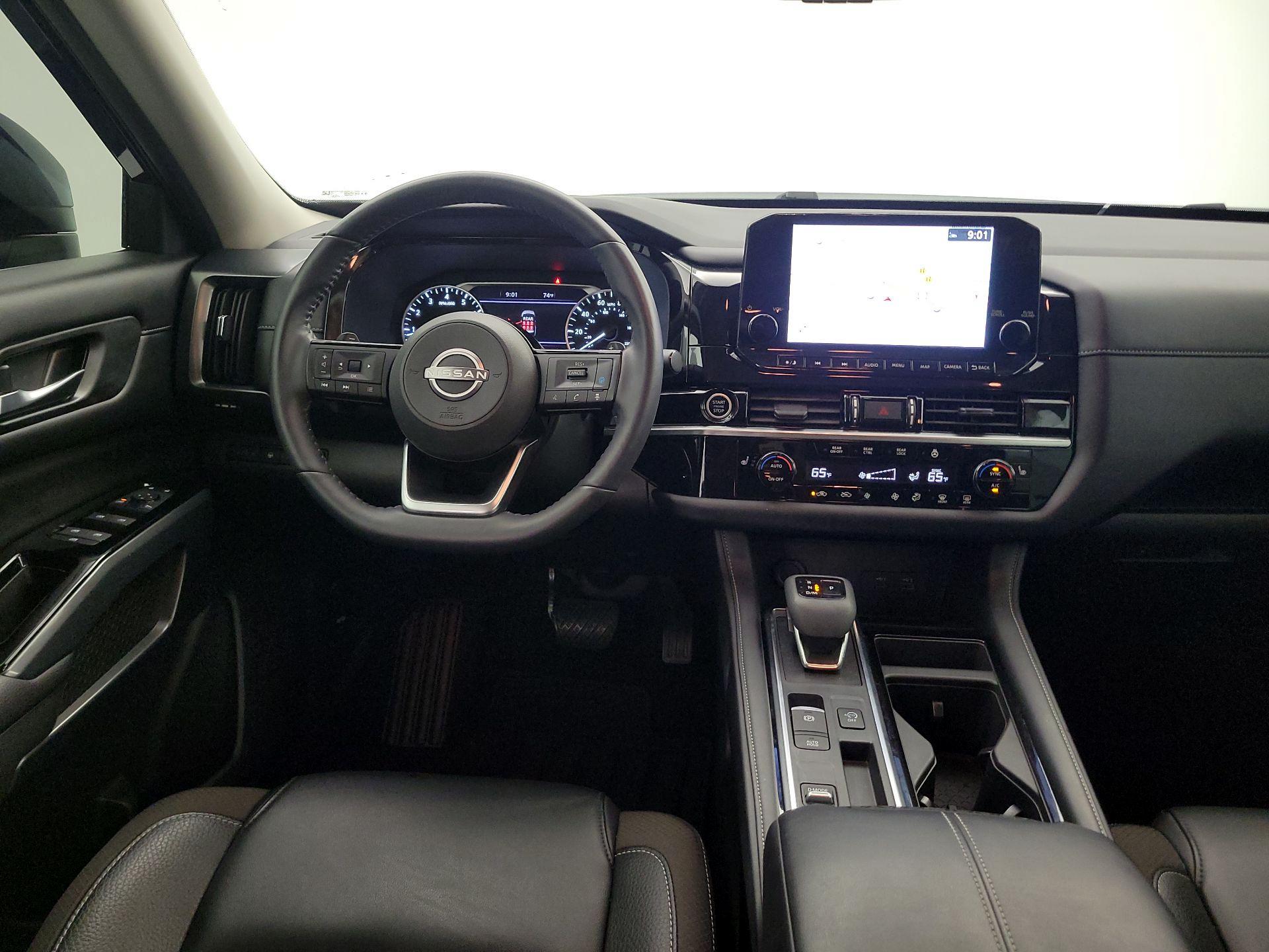 Thumbnail: 2024 Nissan Pathfinder - 10