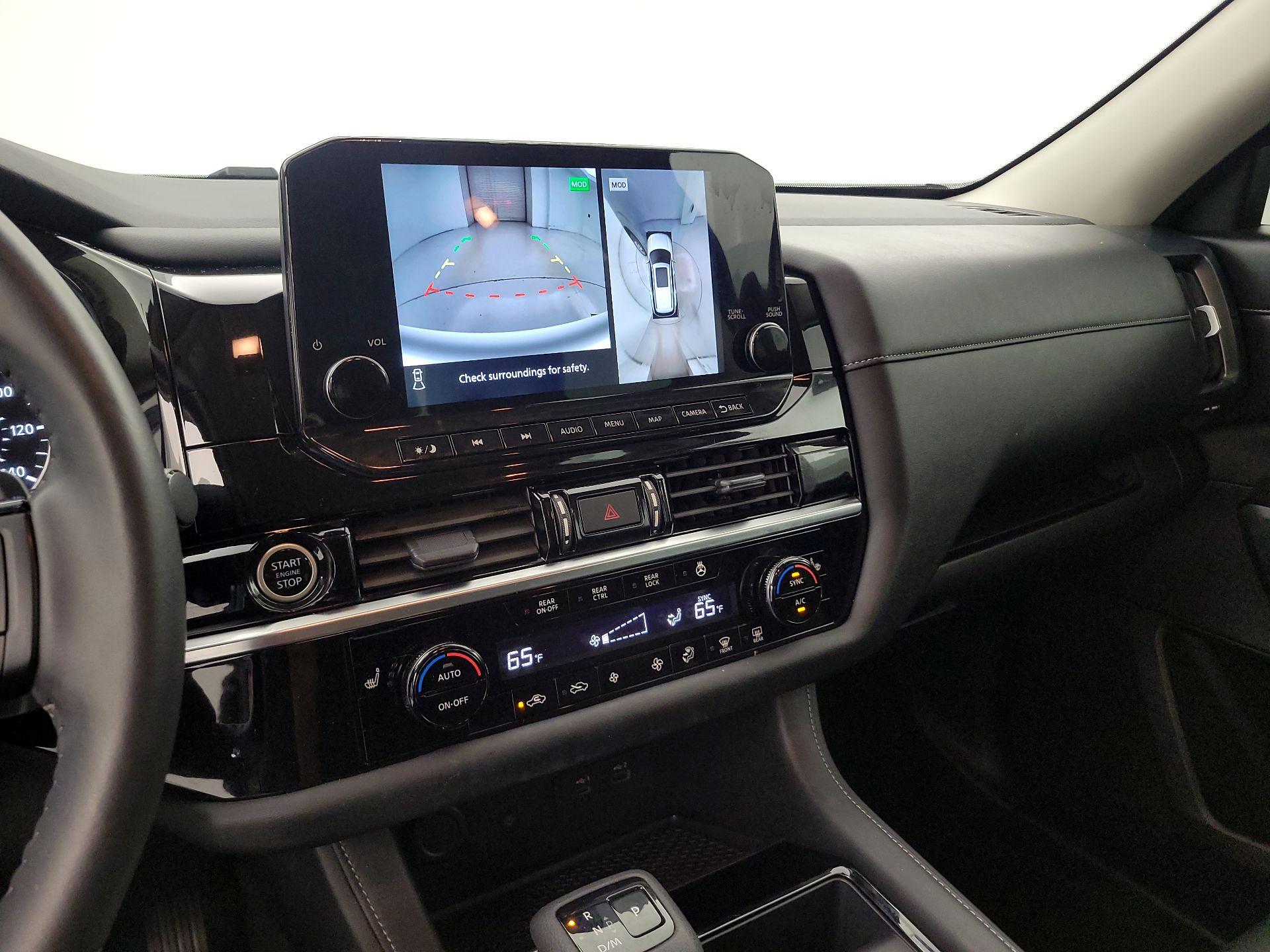 Thumbnail: 2024 Nissan Pathfinder - 15