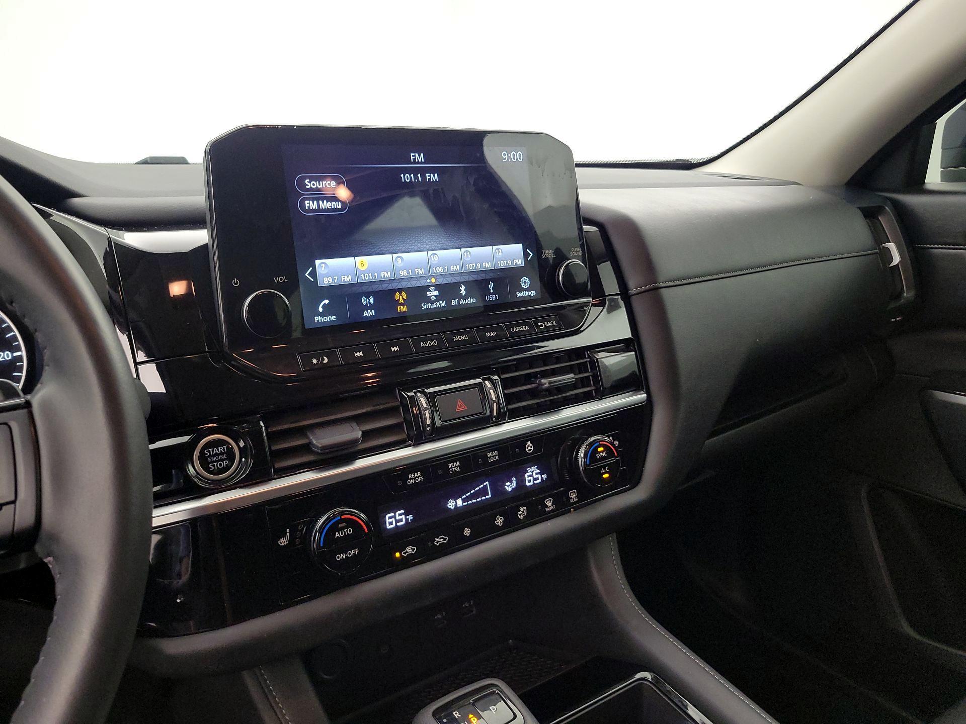 Thumbnail: 2024 Nissan Pathfinder - 16
