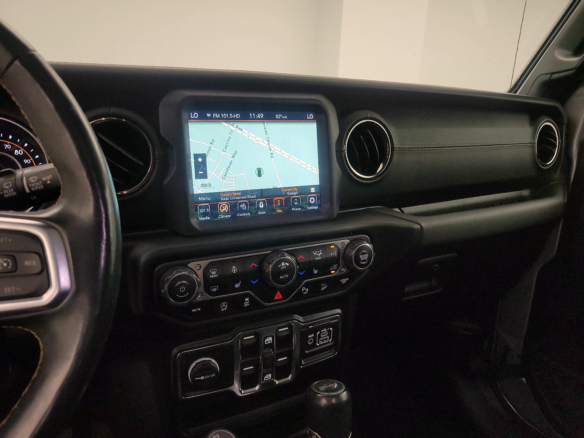 Thumbnail: 2021 Jeep Wrangler - 14