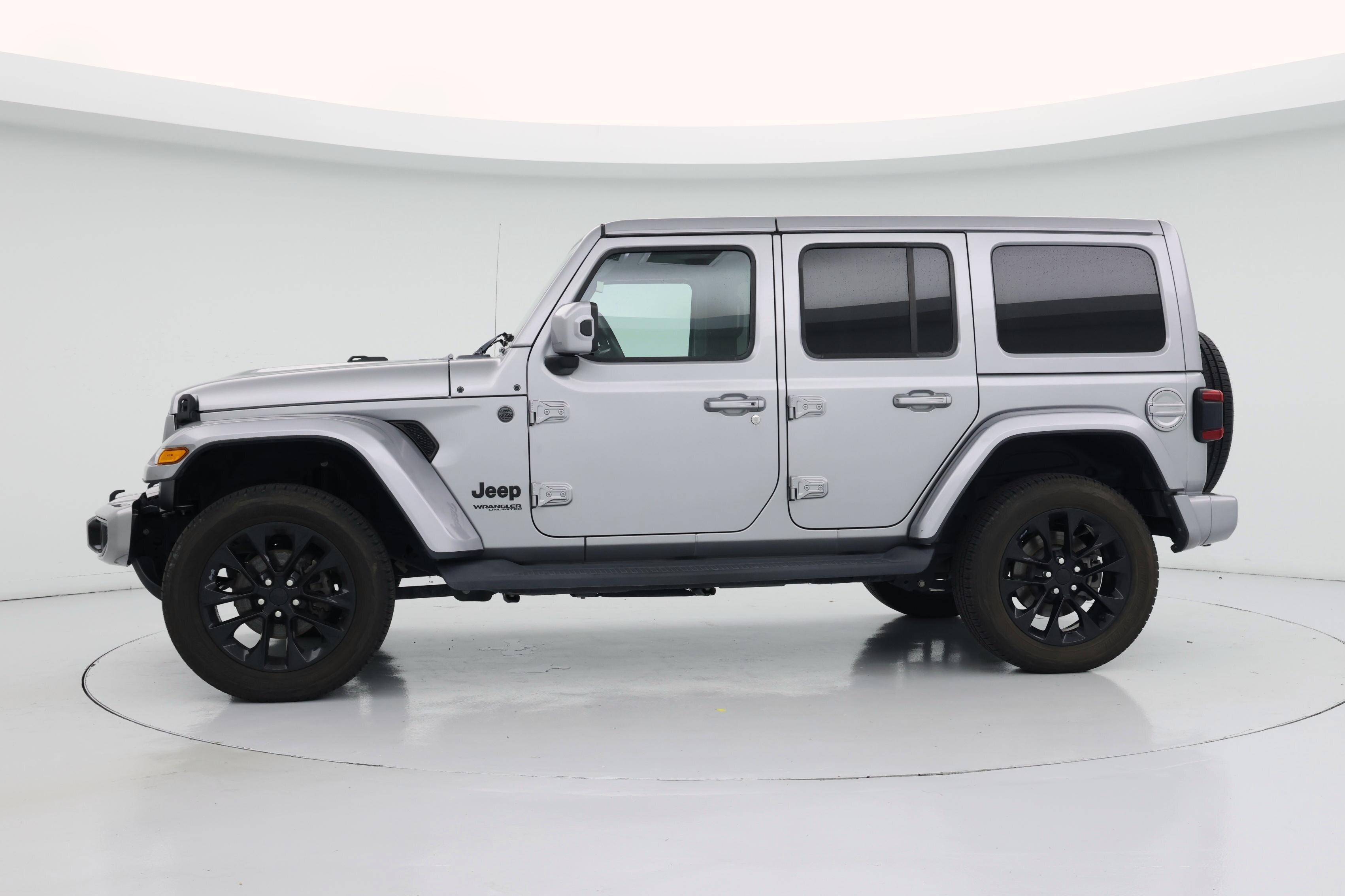 Thumbnail: 2021 Jeep Wrangler - 3