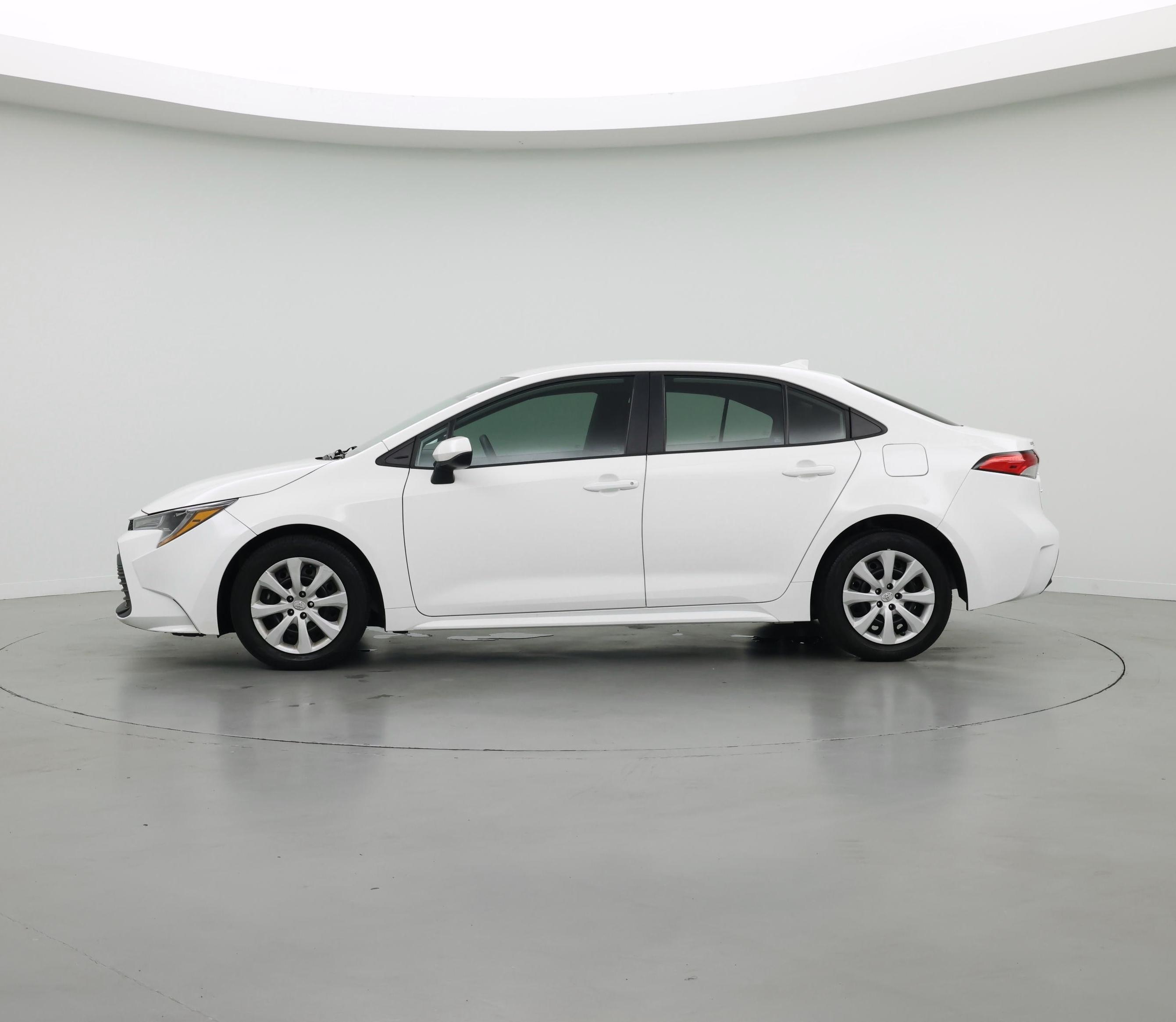 Thumbnail: 2024 Toyota Corolla - 3