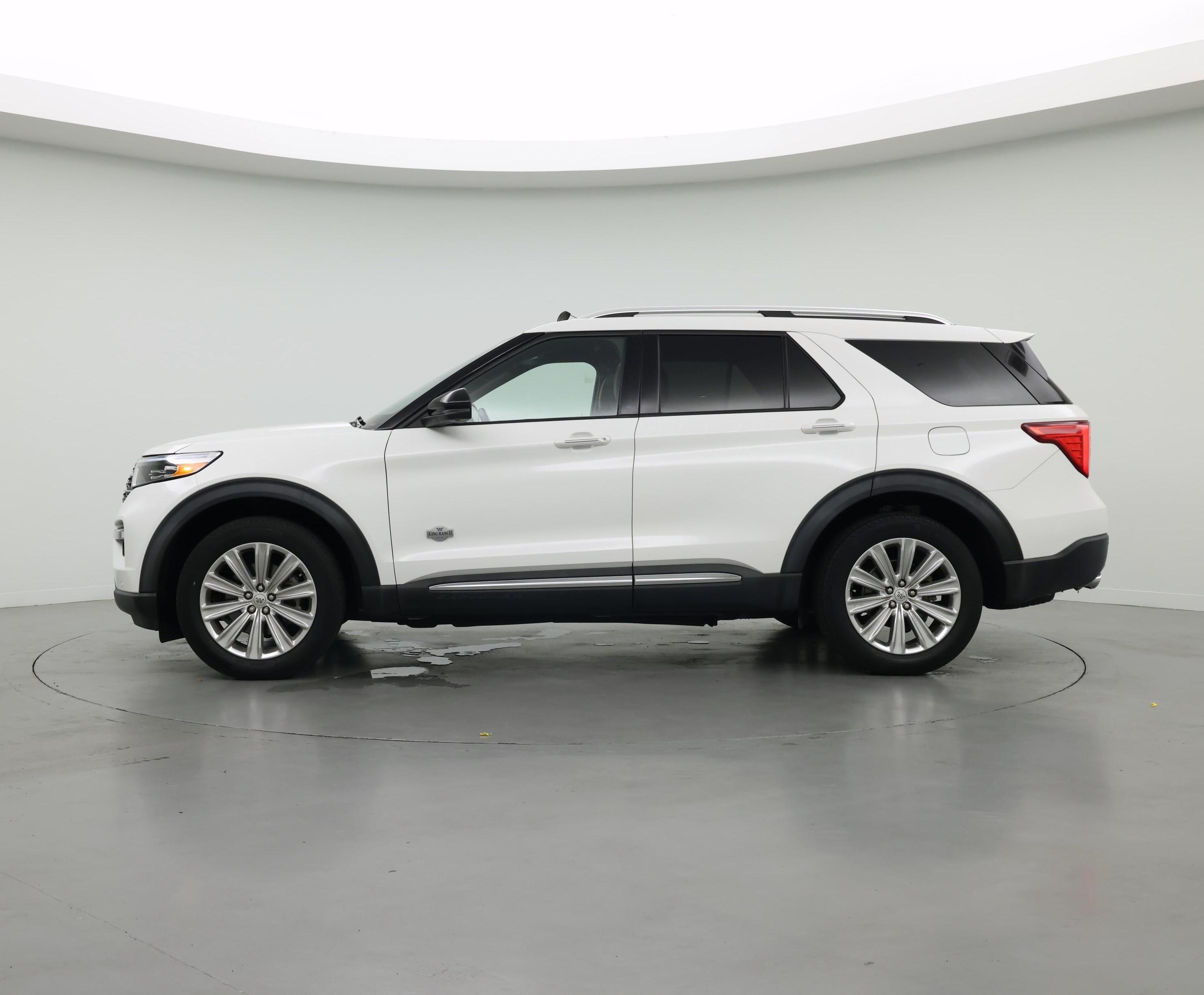 Thumbnail: 2022 Ford Explorer - 3