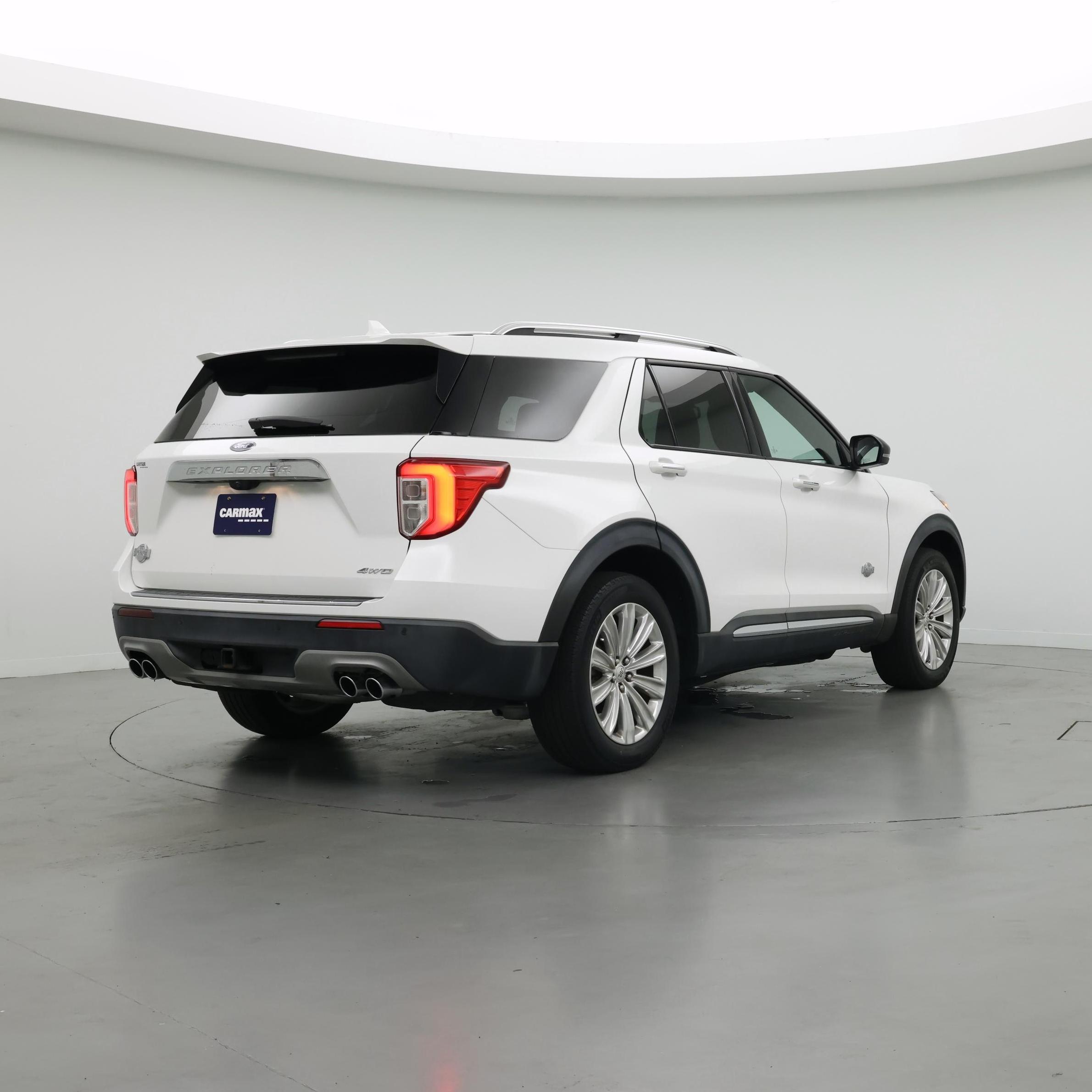 Thumbnail: 2022 Ford Explorer - 8