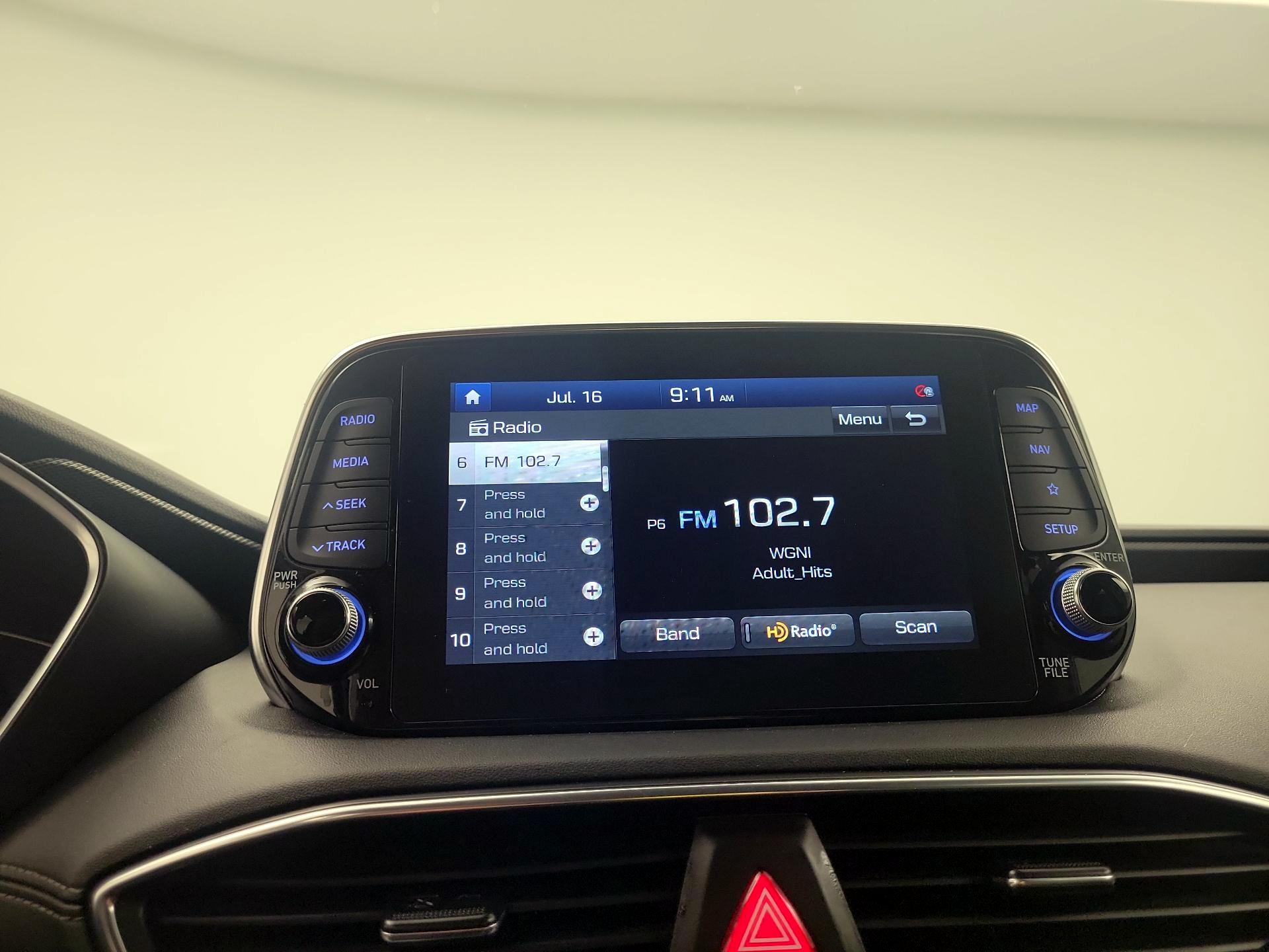 Thumbnail: 2020 Hyundai Santa Fe - 16