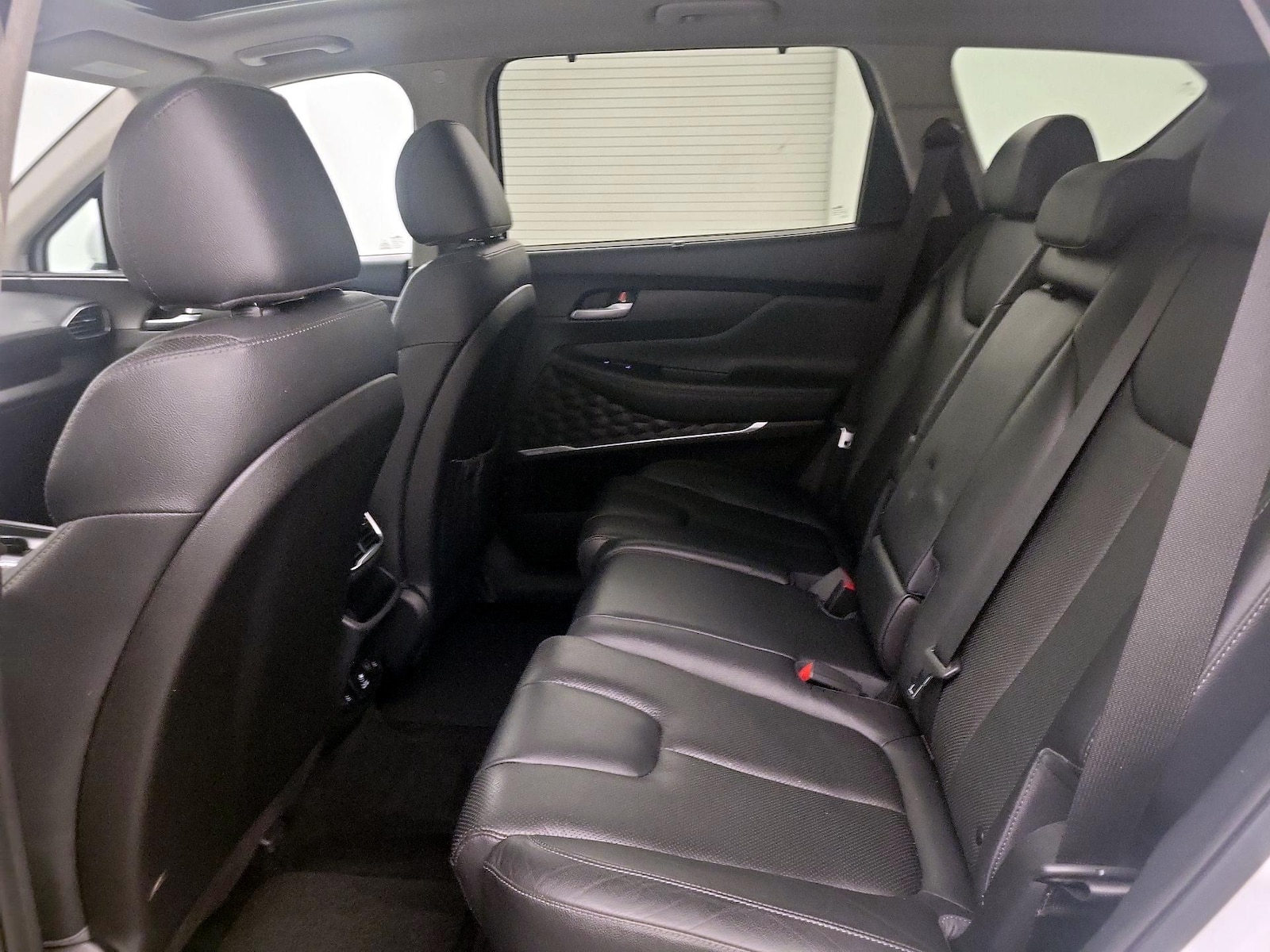 2020 Hyundai Santa Fe Limited - Photo 22