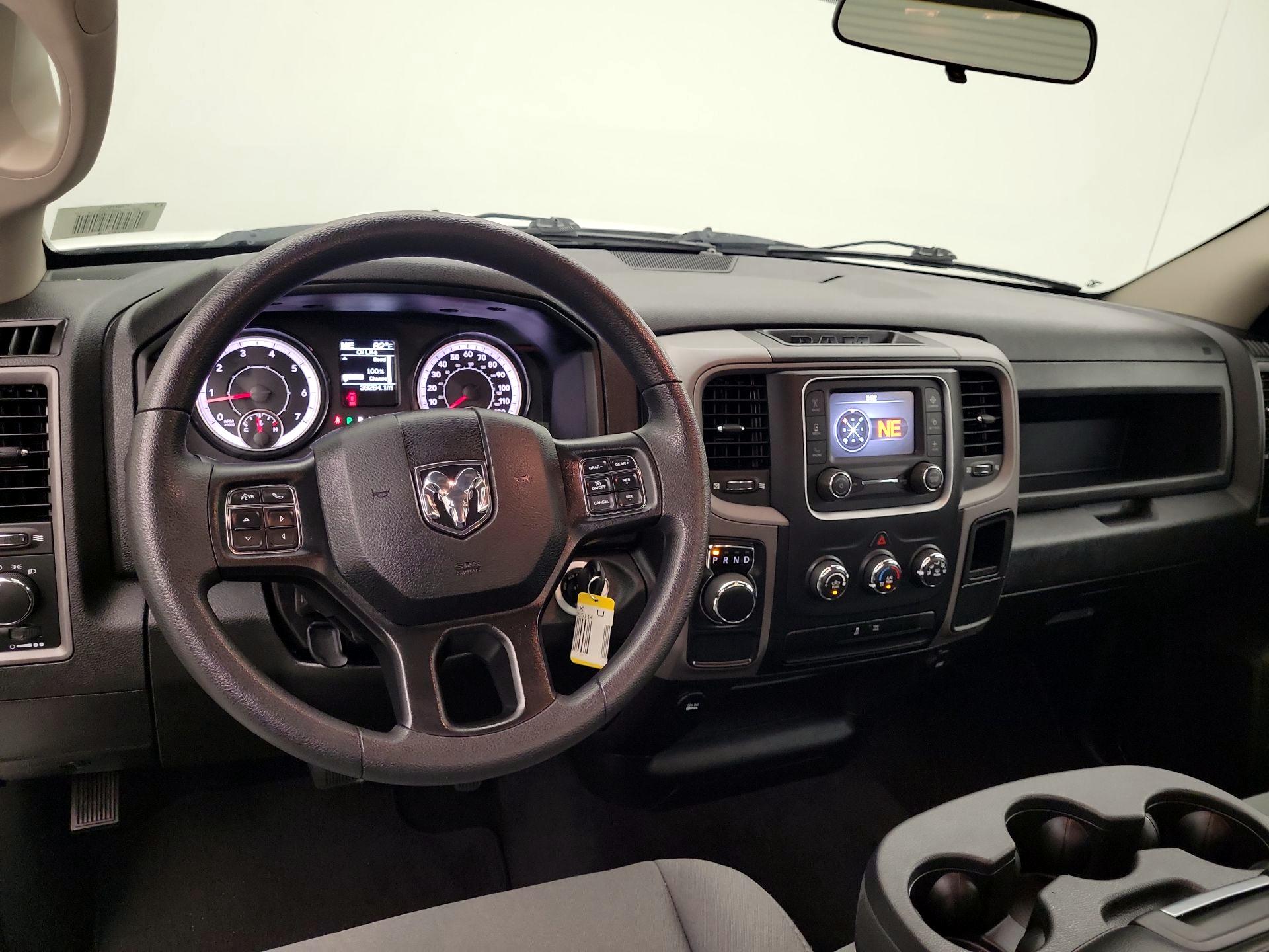 Thumbnail: 2023 RAM 1500 Classic - 9