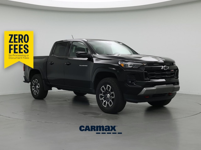 Black 2024 Chevrolet Colorado Pickup Truck Four-Wheel Drive Automatic