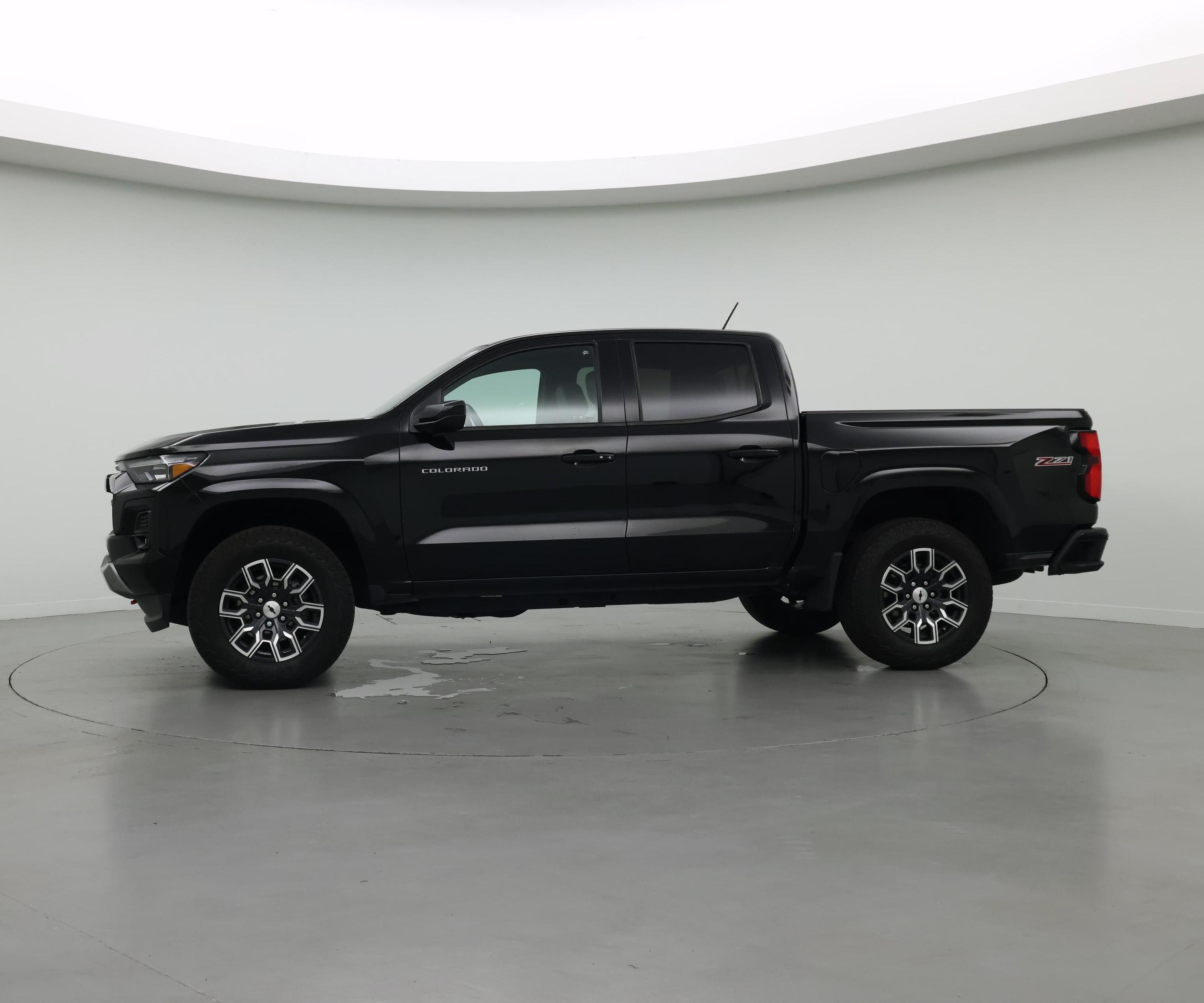 Black 2024 Chevrolet Colorado Pickup Truck Four-Wheel Drive Automatic