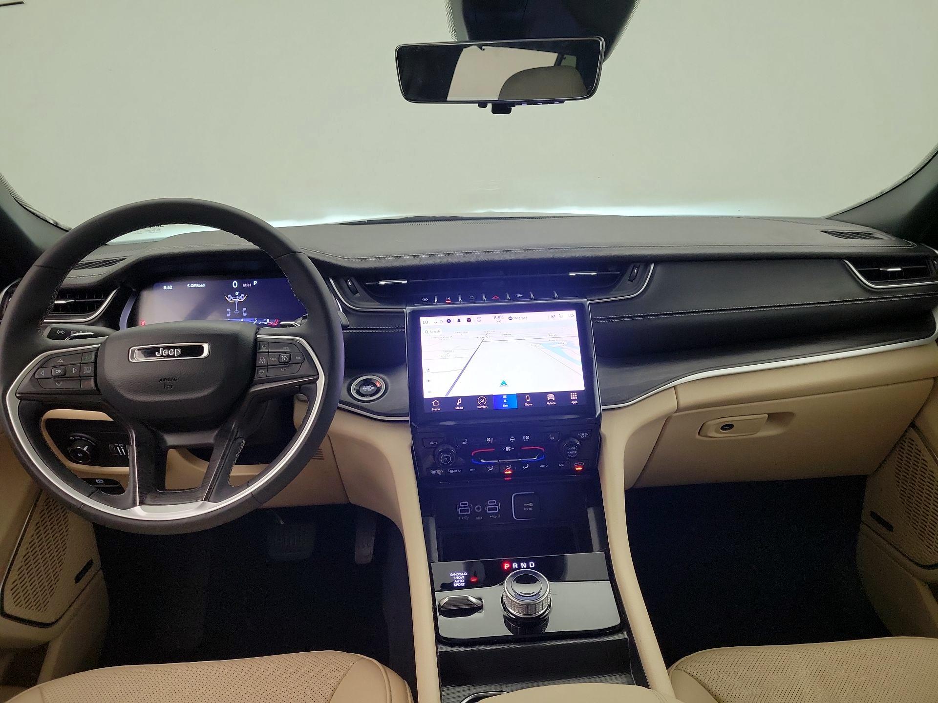 Thumbnail: 2024 Jeep Grand Cherokee L - 9