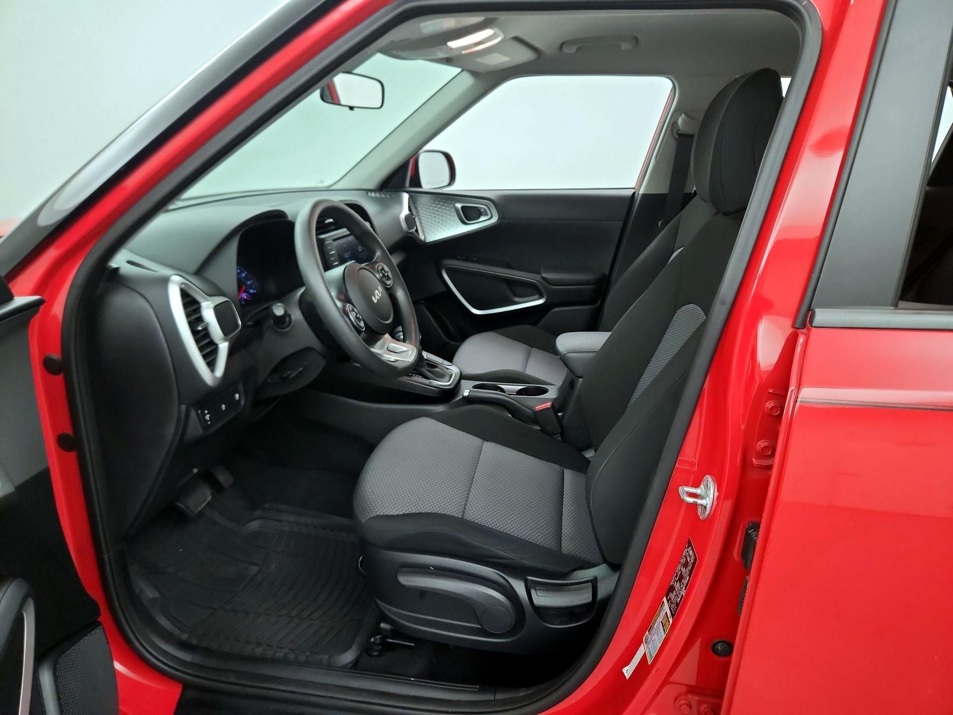 Thumbnail: 2022 Kia Soul - 11