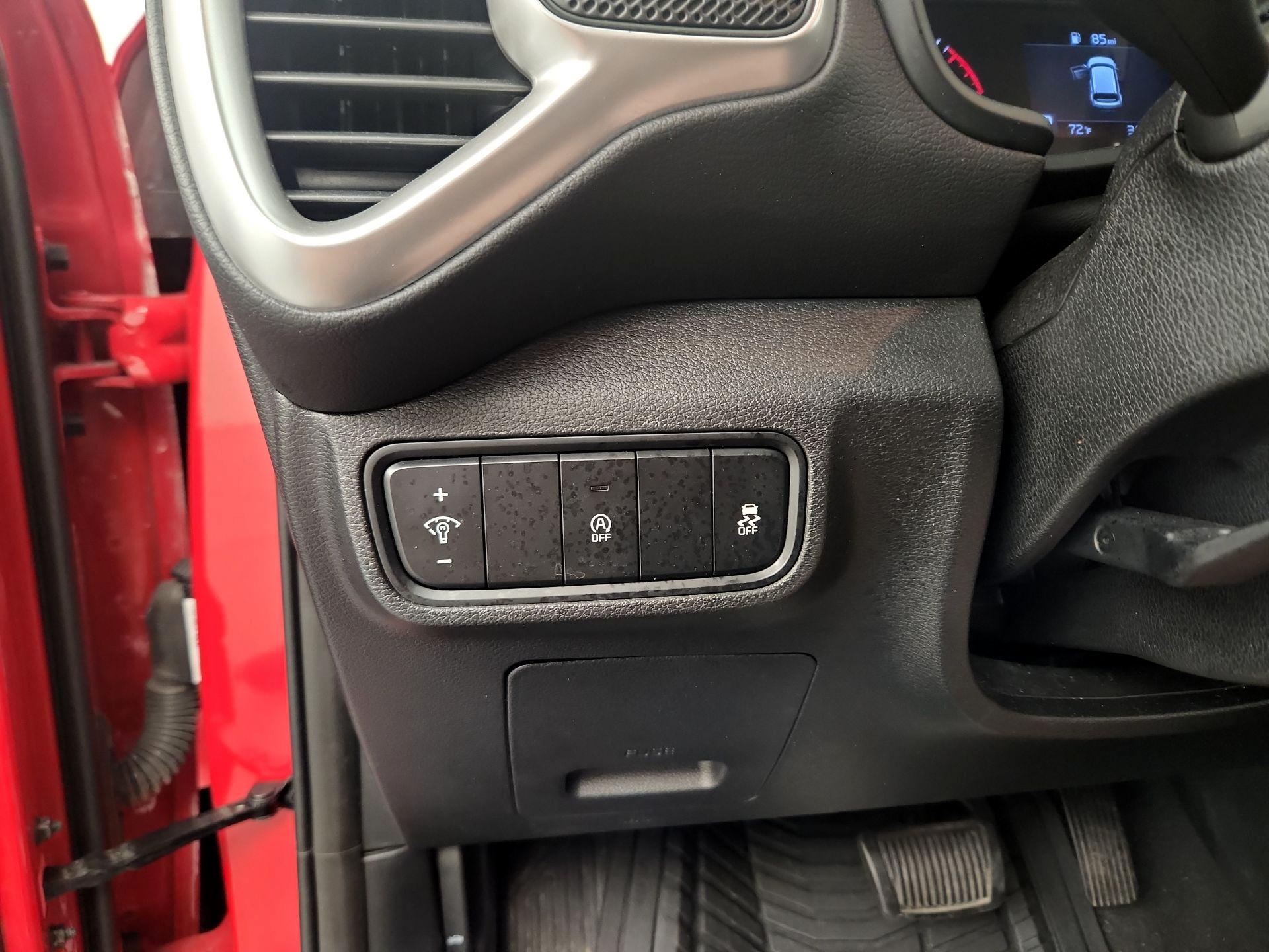 Thumbnail: 2022 Kia Soul - 13