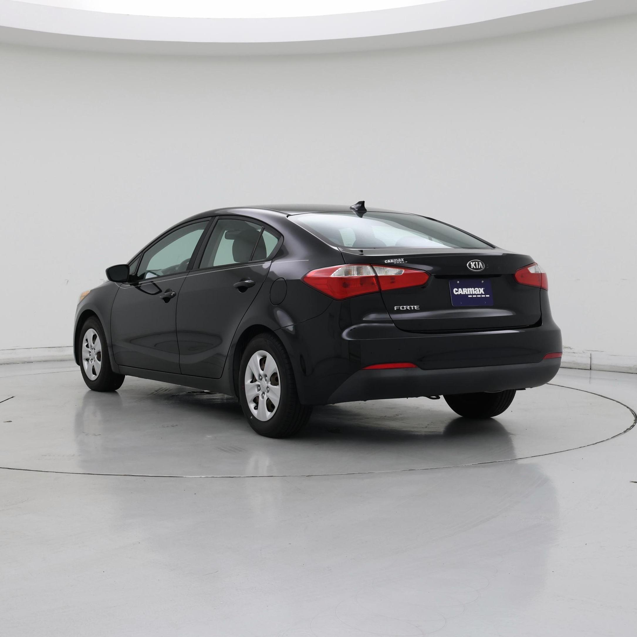Thumbnail: 2016 Kia Forte - 2