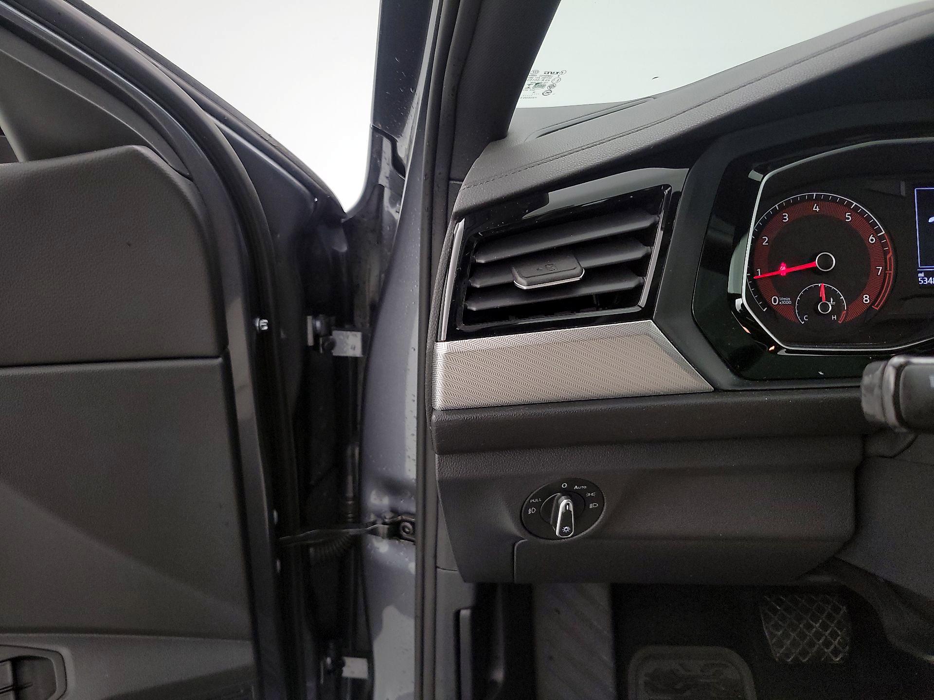Thumbnail: 2021 Volkswagen Jetta - 13