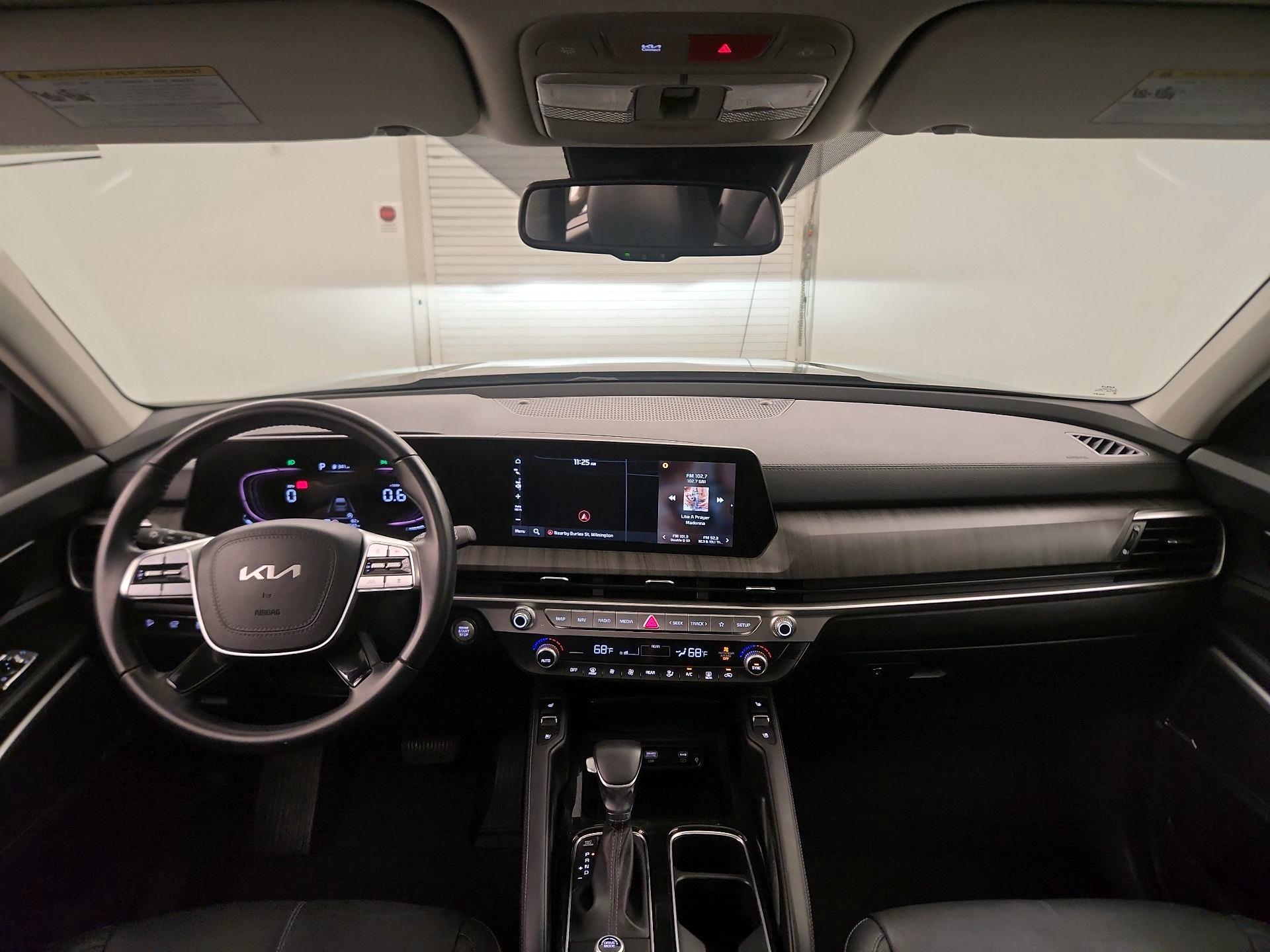 Thumbnail: 2023 Kia Telluride - 9