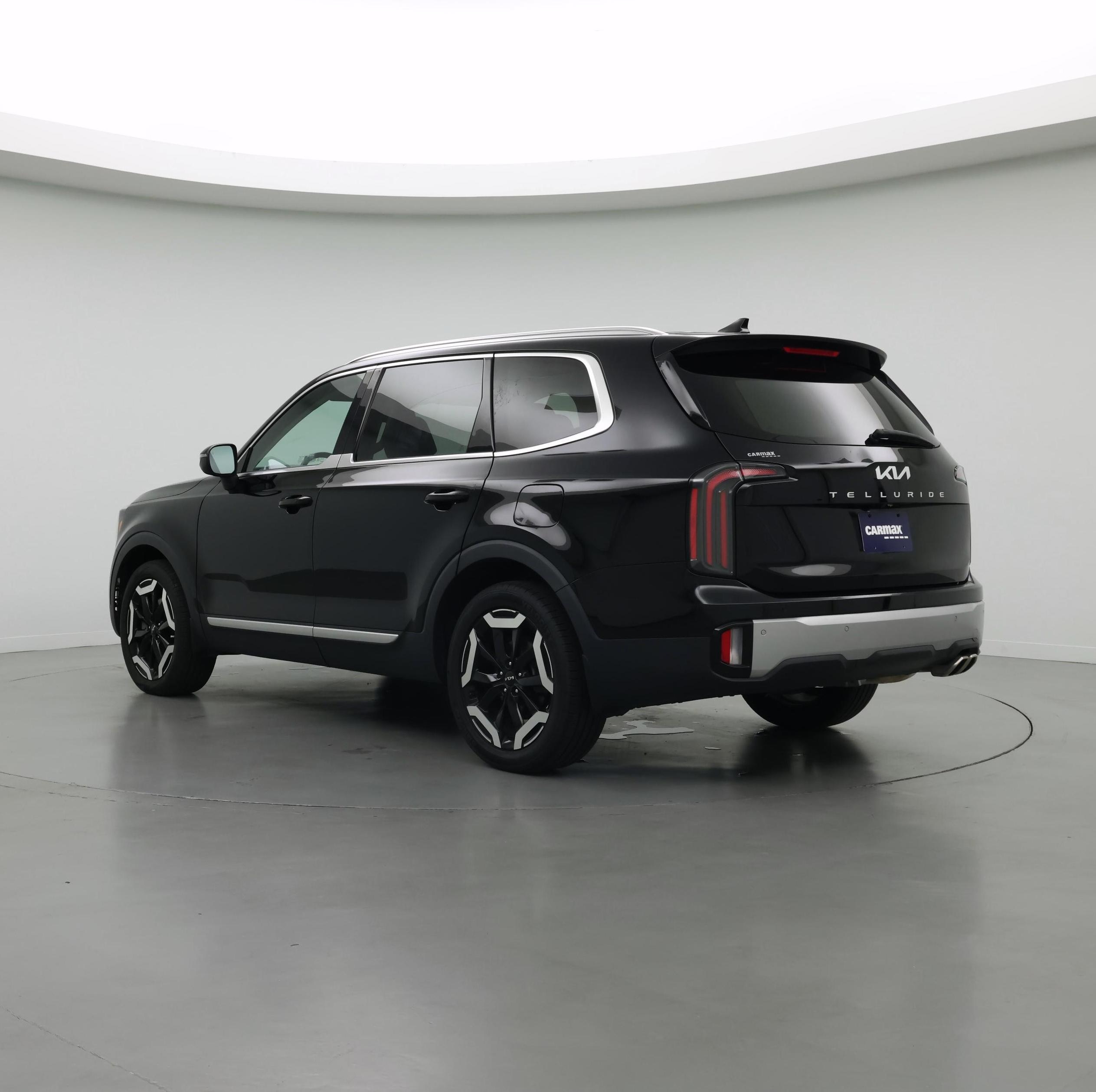 Thumbnail: 2023 Kia Telluride - 2