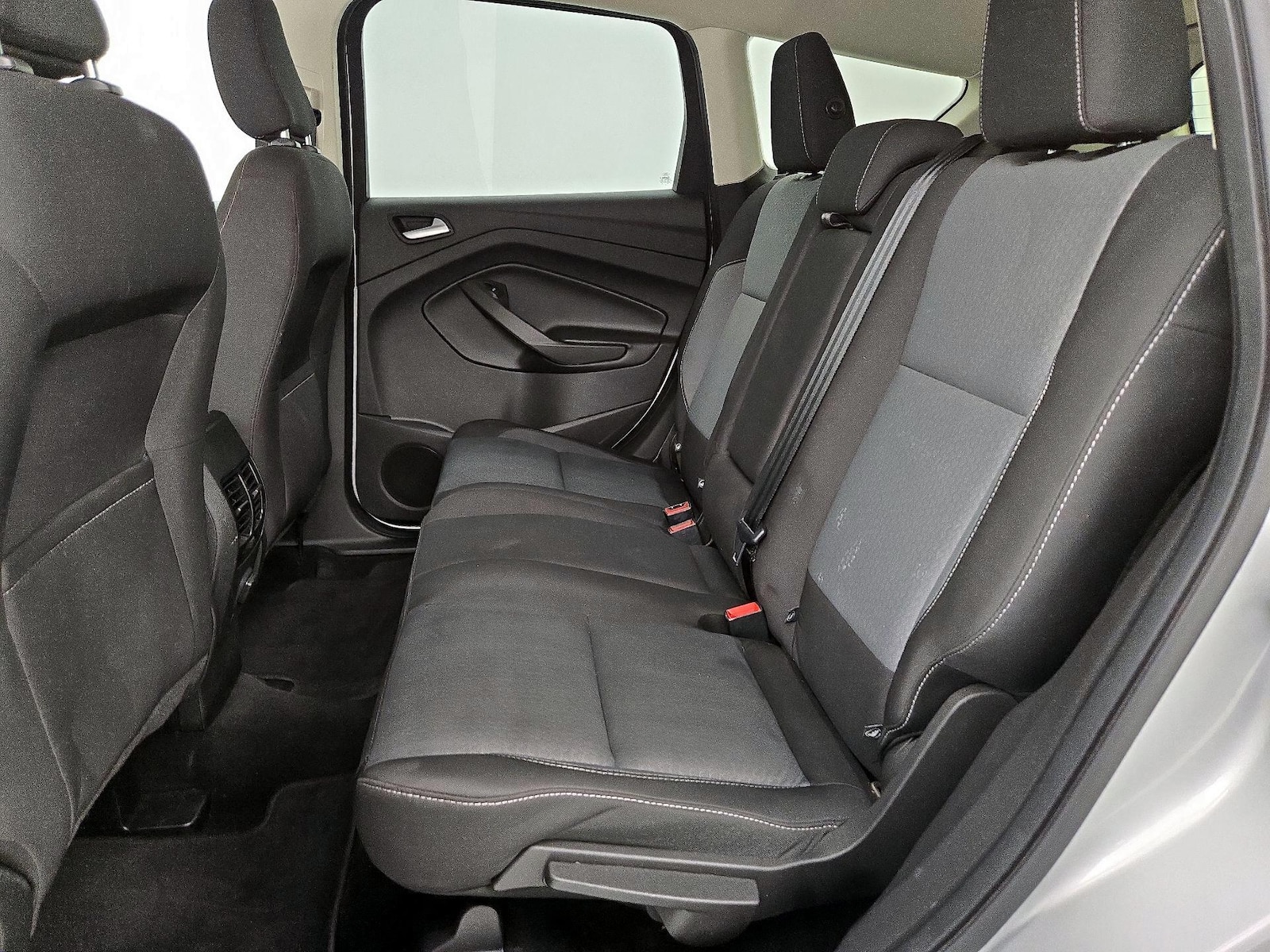 2018 Ford Escape SE - Photo 20