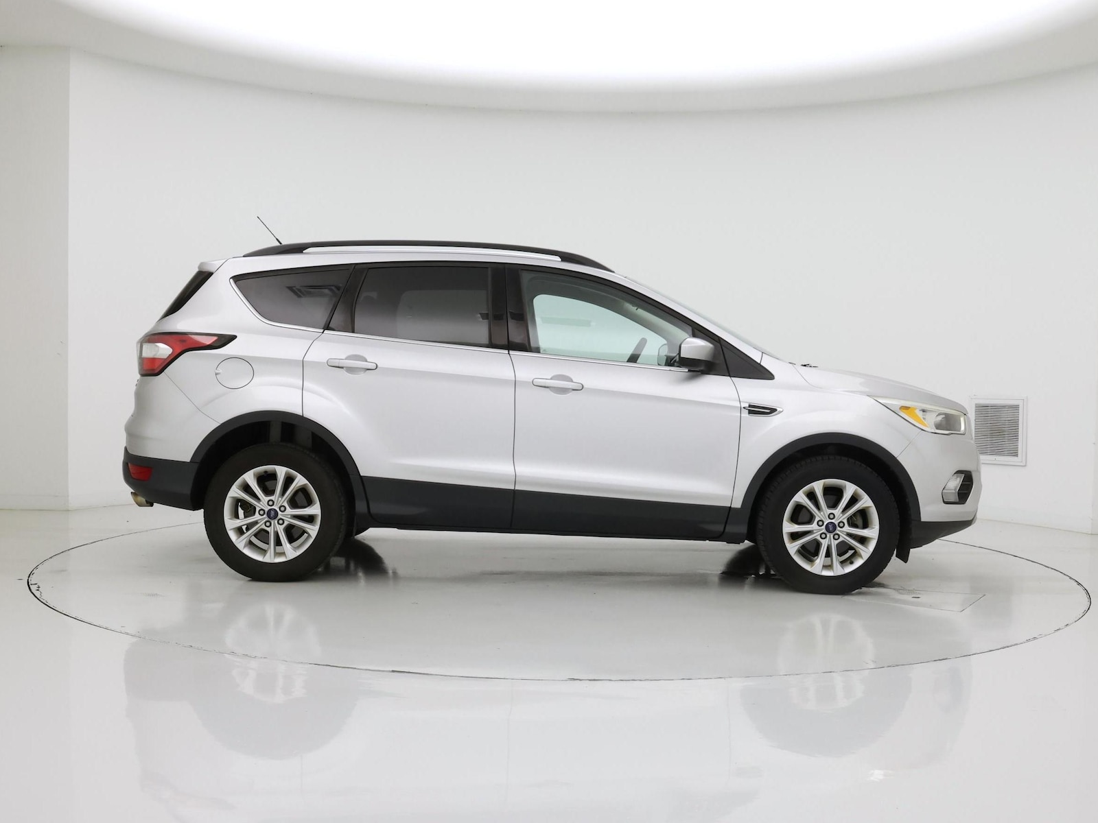 2018 Ford Escape SE - Photo 8