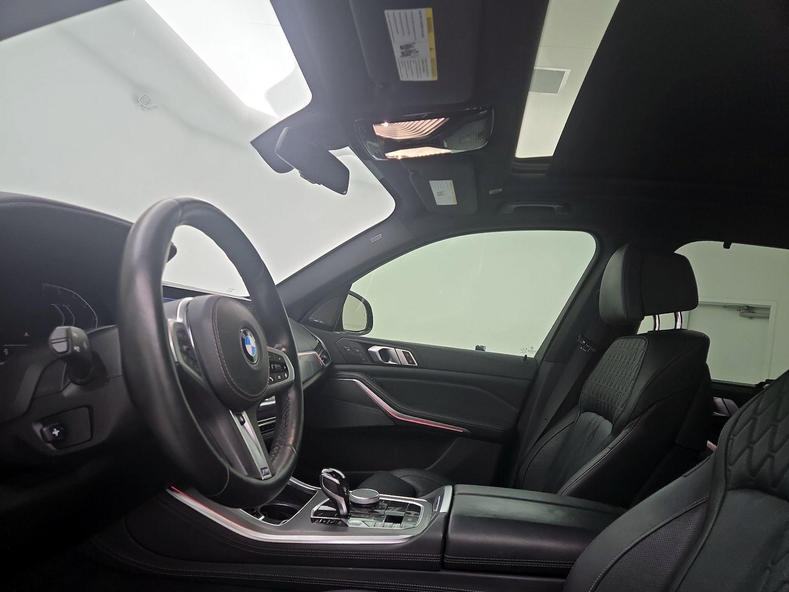 2019 BMW X5 50i - Photo 20