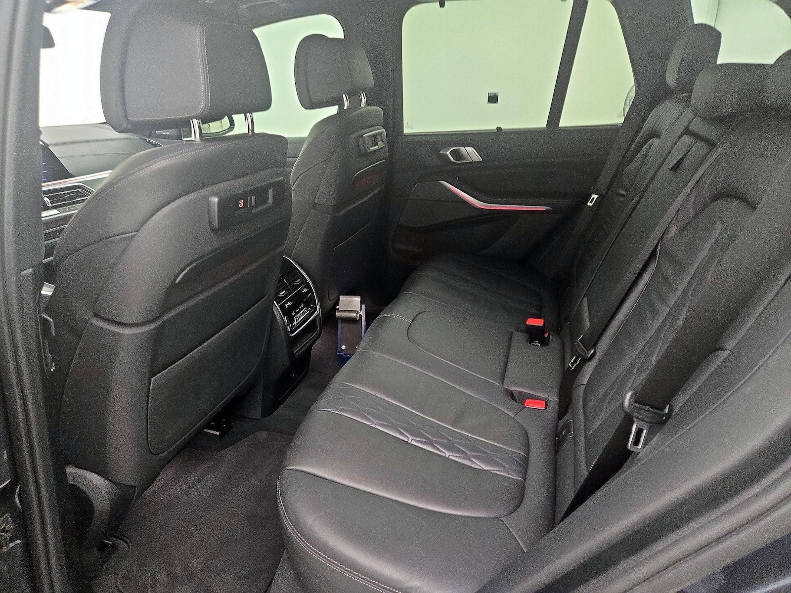 2019 BMW X5 50i - Photo 21