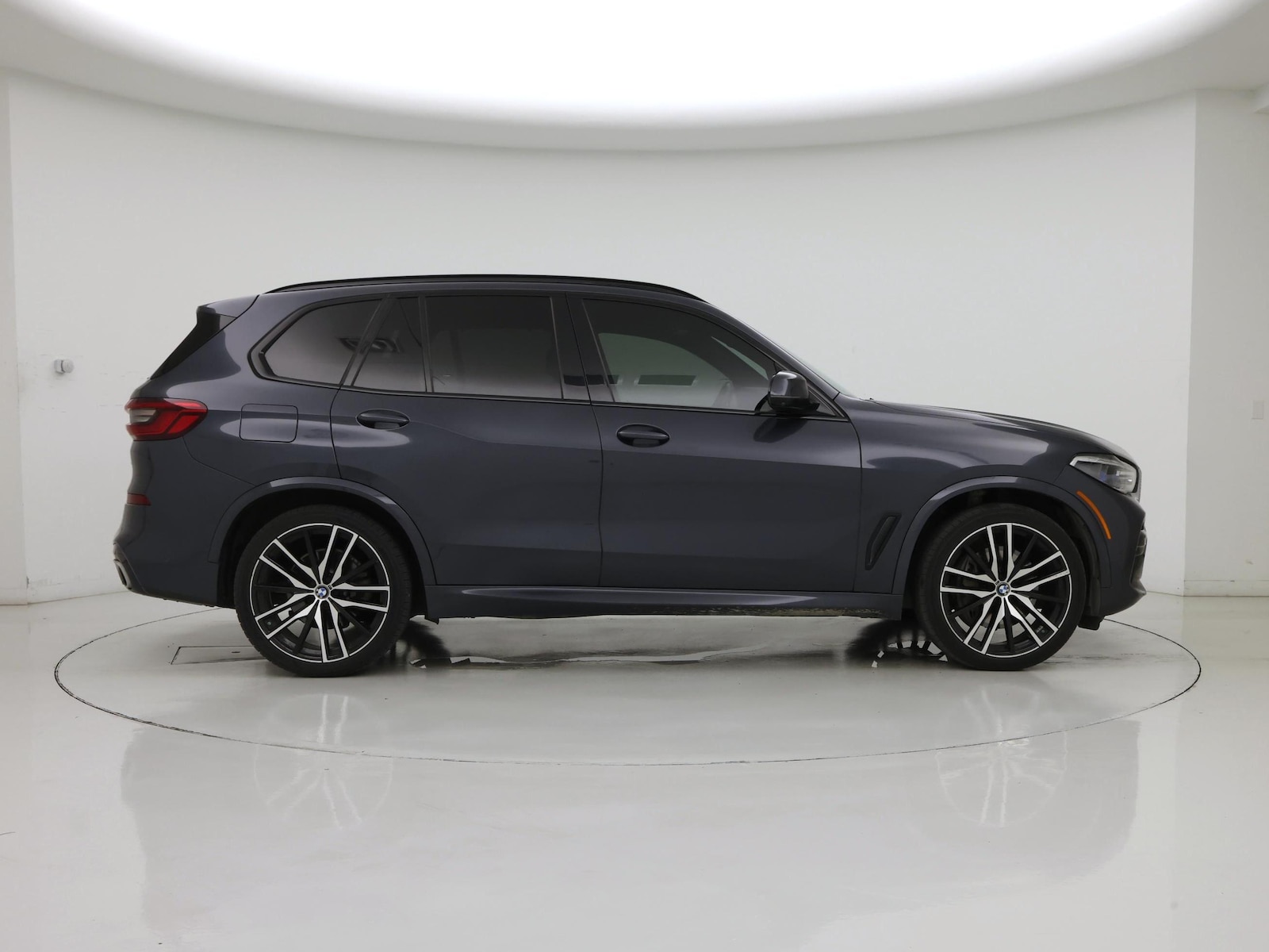 2019 BMW X5 50i - Photo 8