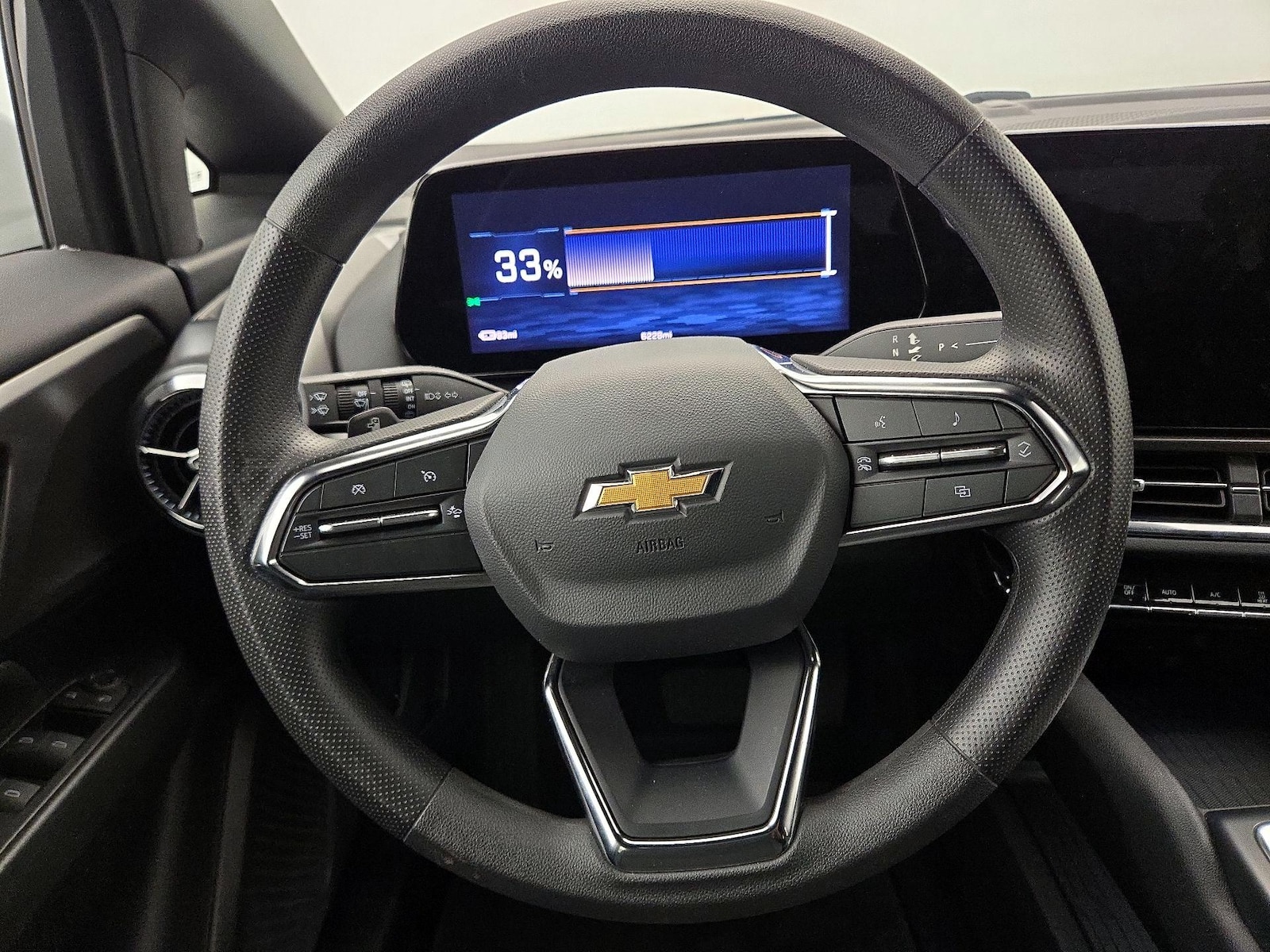 2026 Chevrolet Equinox EV 1LT - Photo 11