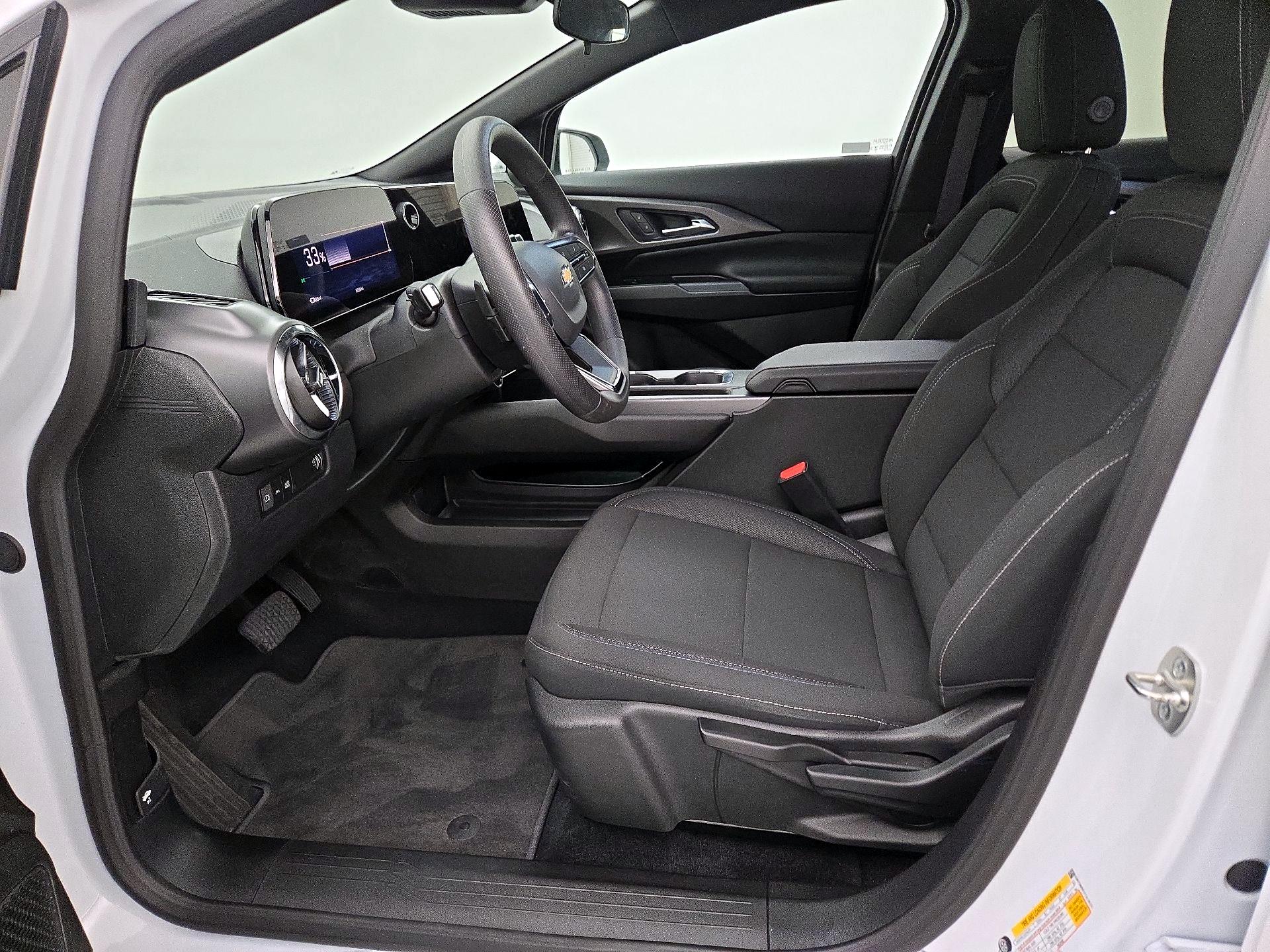 Thumbnail: 2026 Chevrolet Equinox - 11