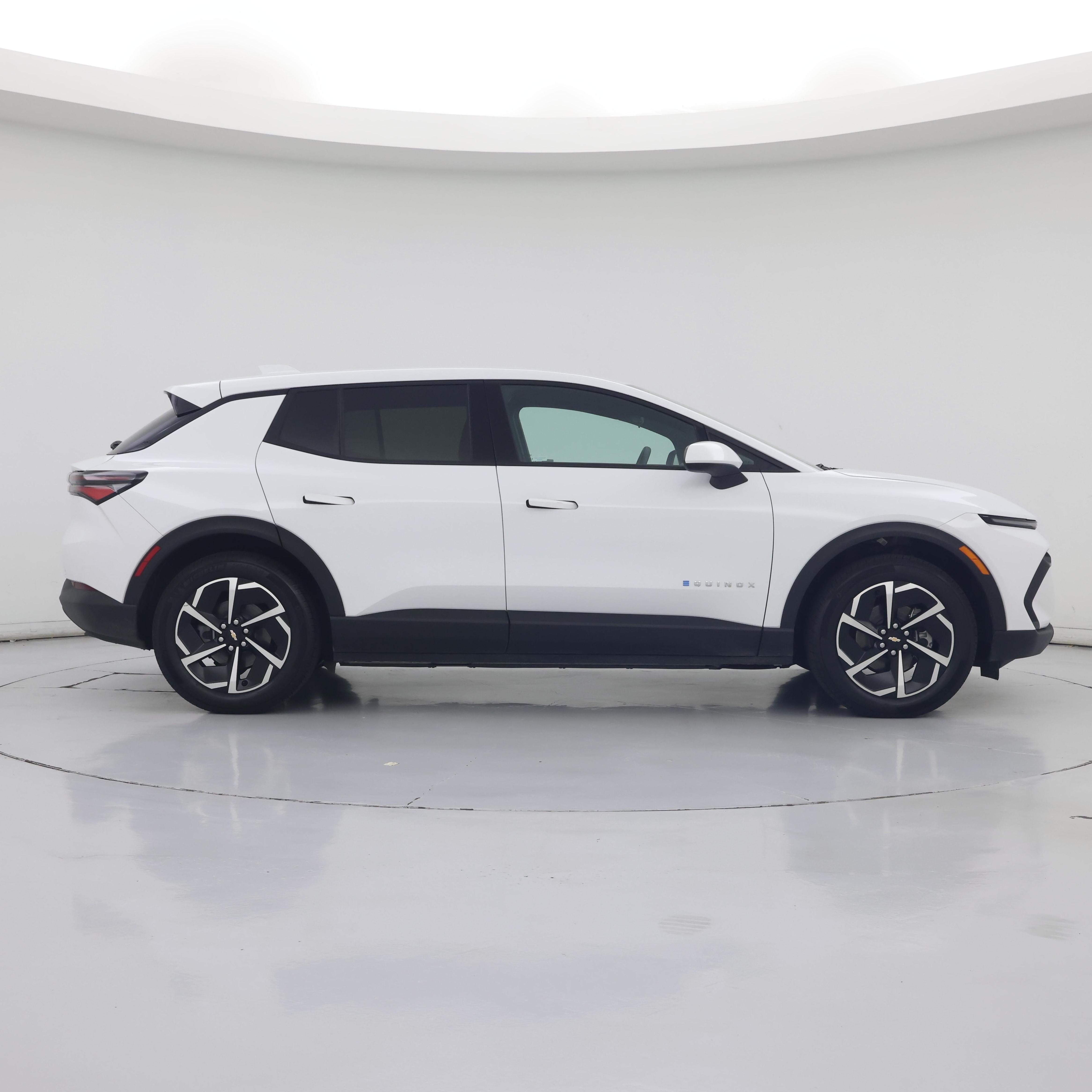 Thumbnail: 2026 Chevrolet Equinox - 7