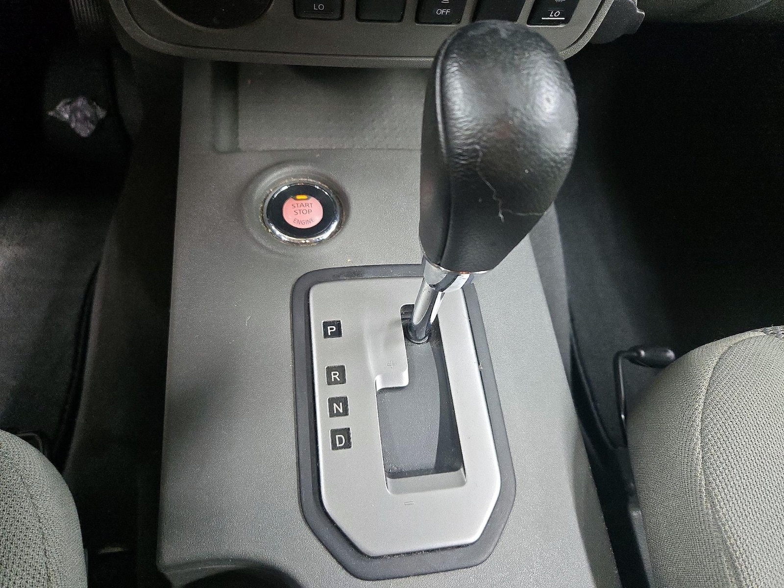 2020 Nissan Frontier SV - Photo 17