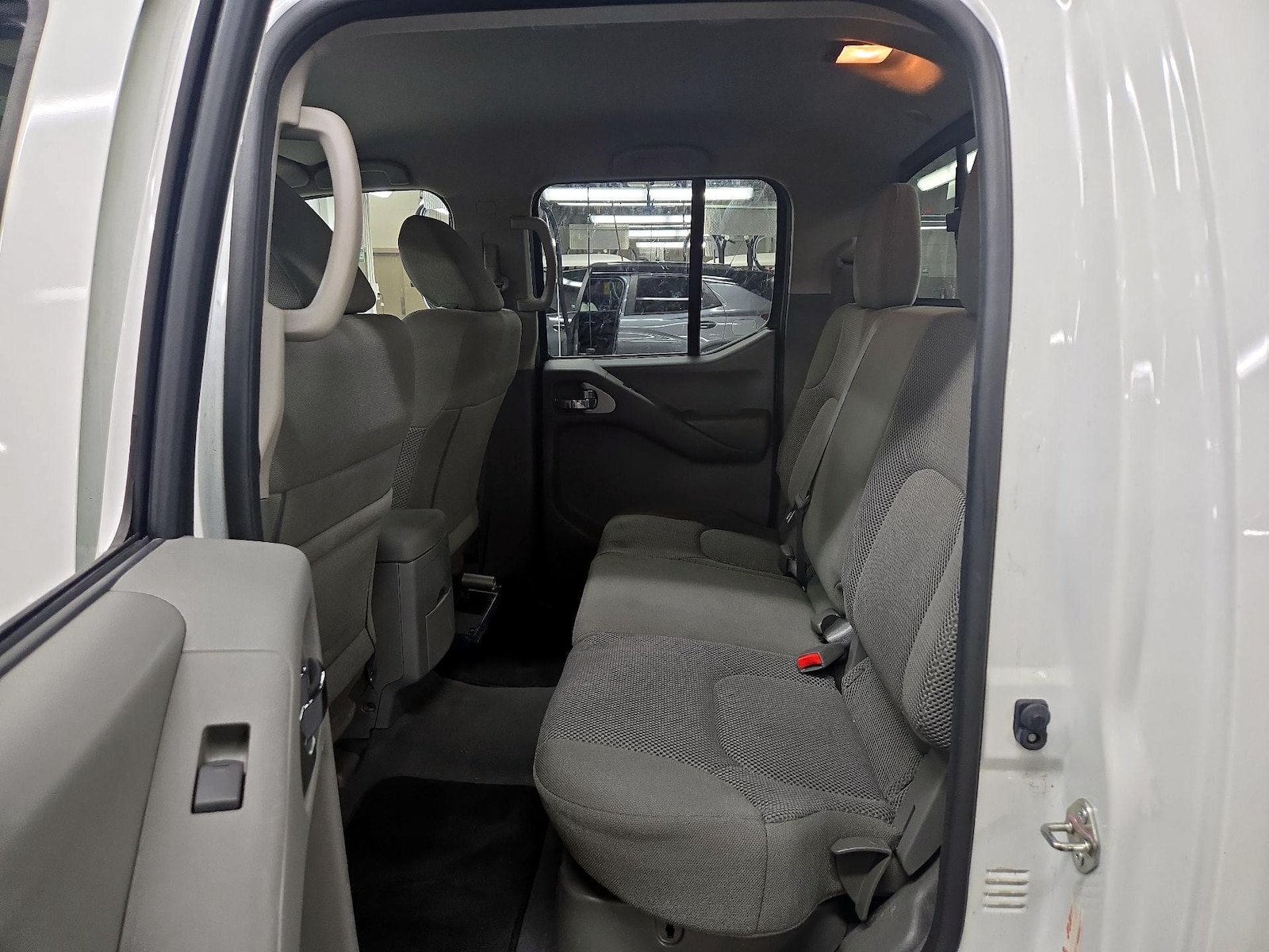 2020 Nissan Frontier SV - Photo 19