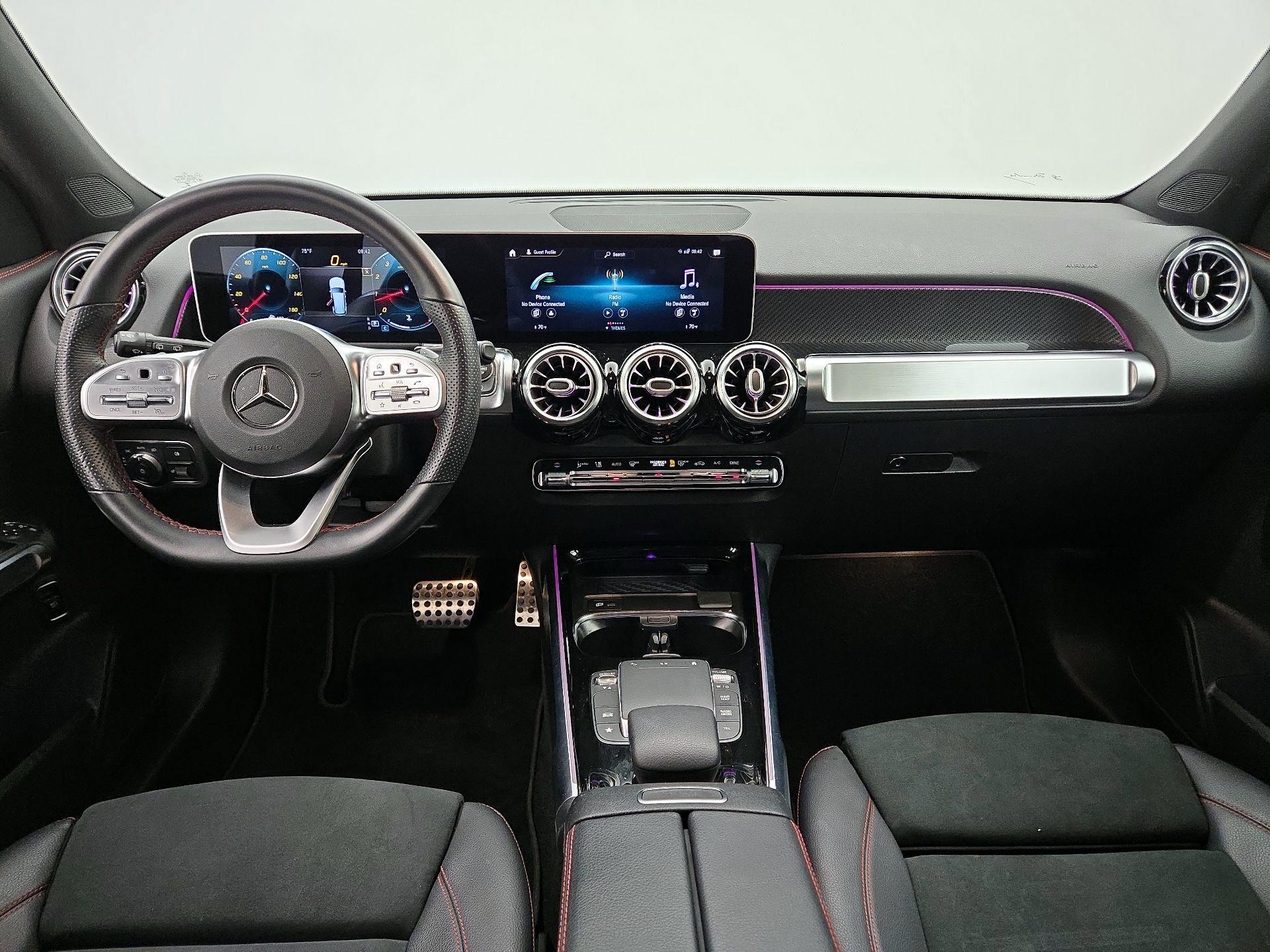 Thumbnail: 2021 Mercedes-Benz GLB - 9