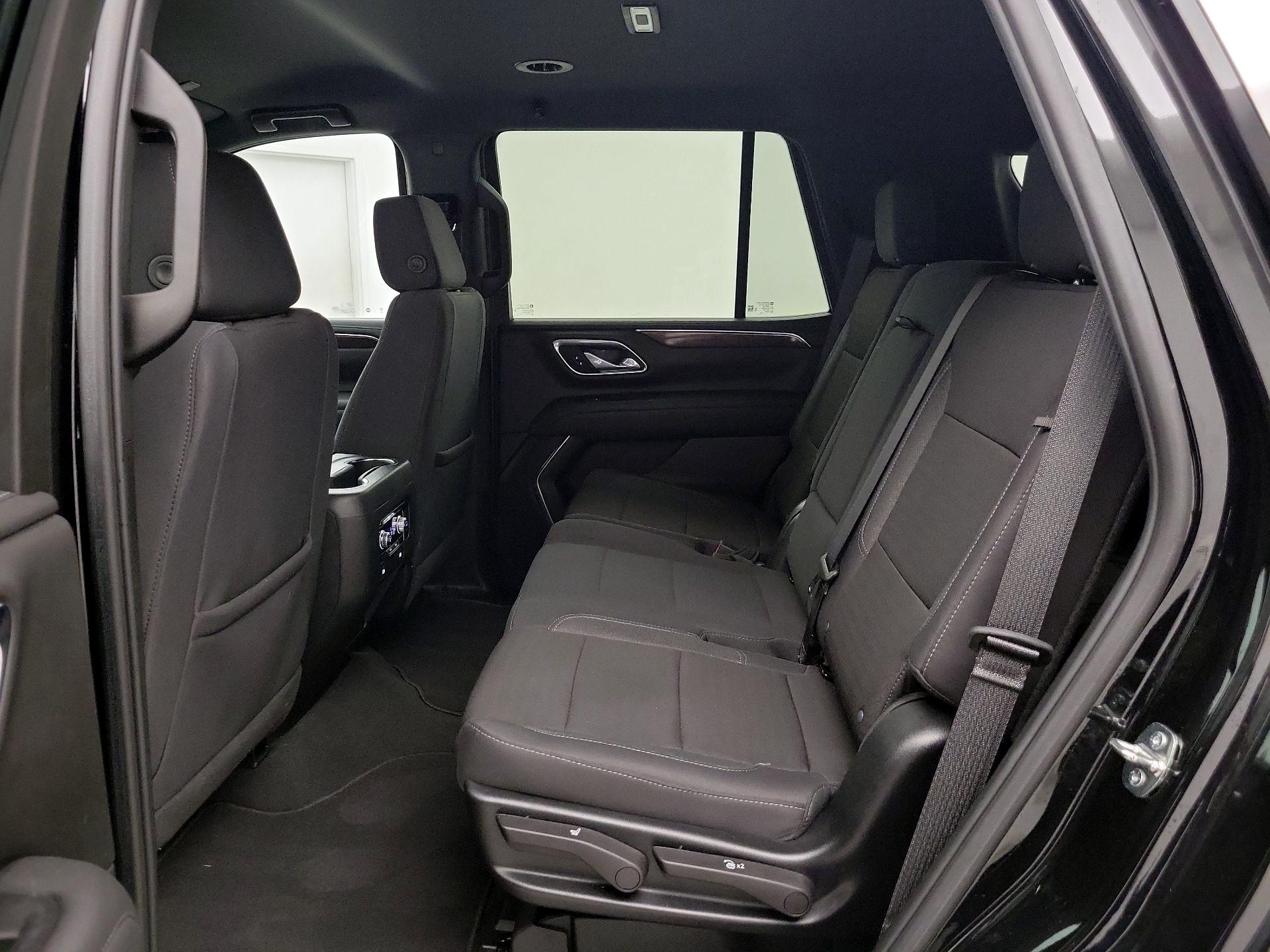 Thumbnail: 2024 GMC Yukon - 19