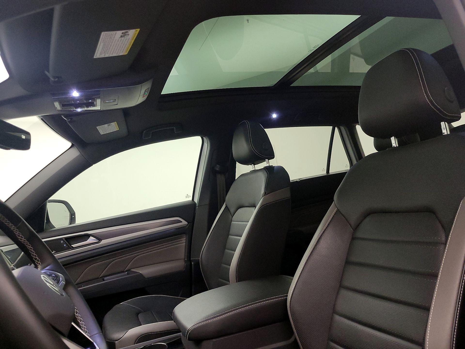 Thumbnail: 2021 Volkswagen Atlas - 20