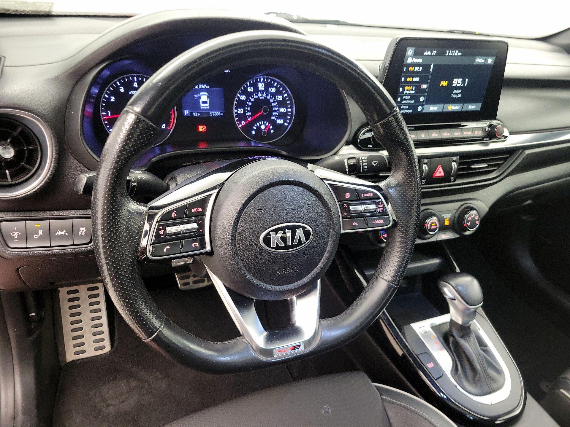 Thumbnail: 2021 Kia Forte - 10