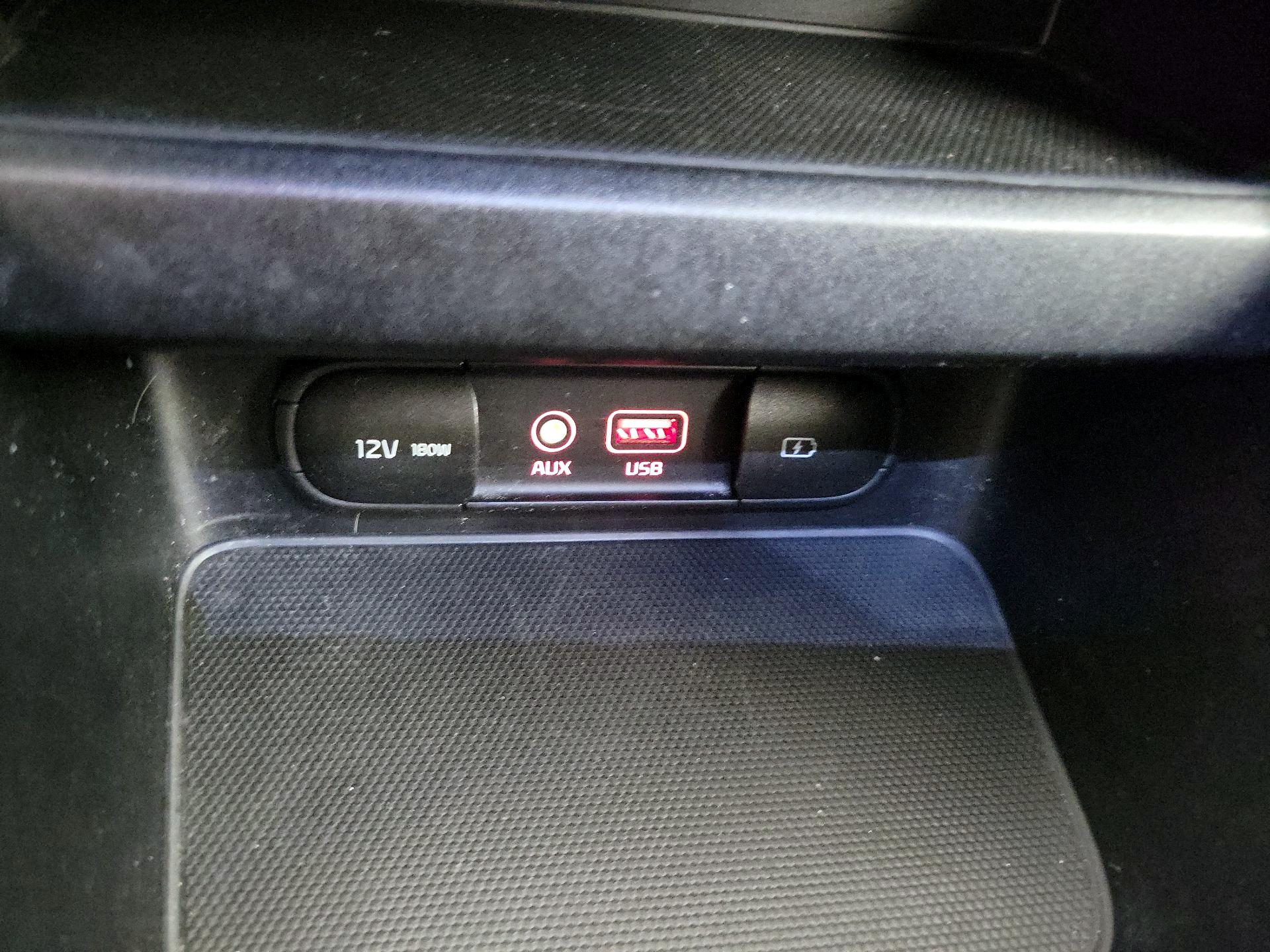 Thumbnail: 2021 Kia Forte - 18