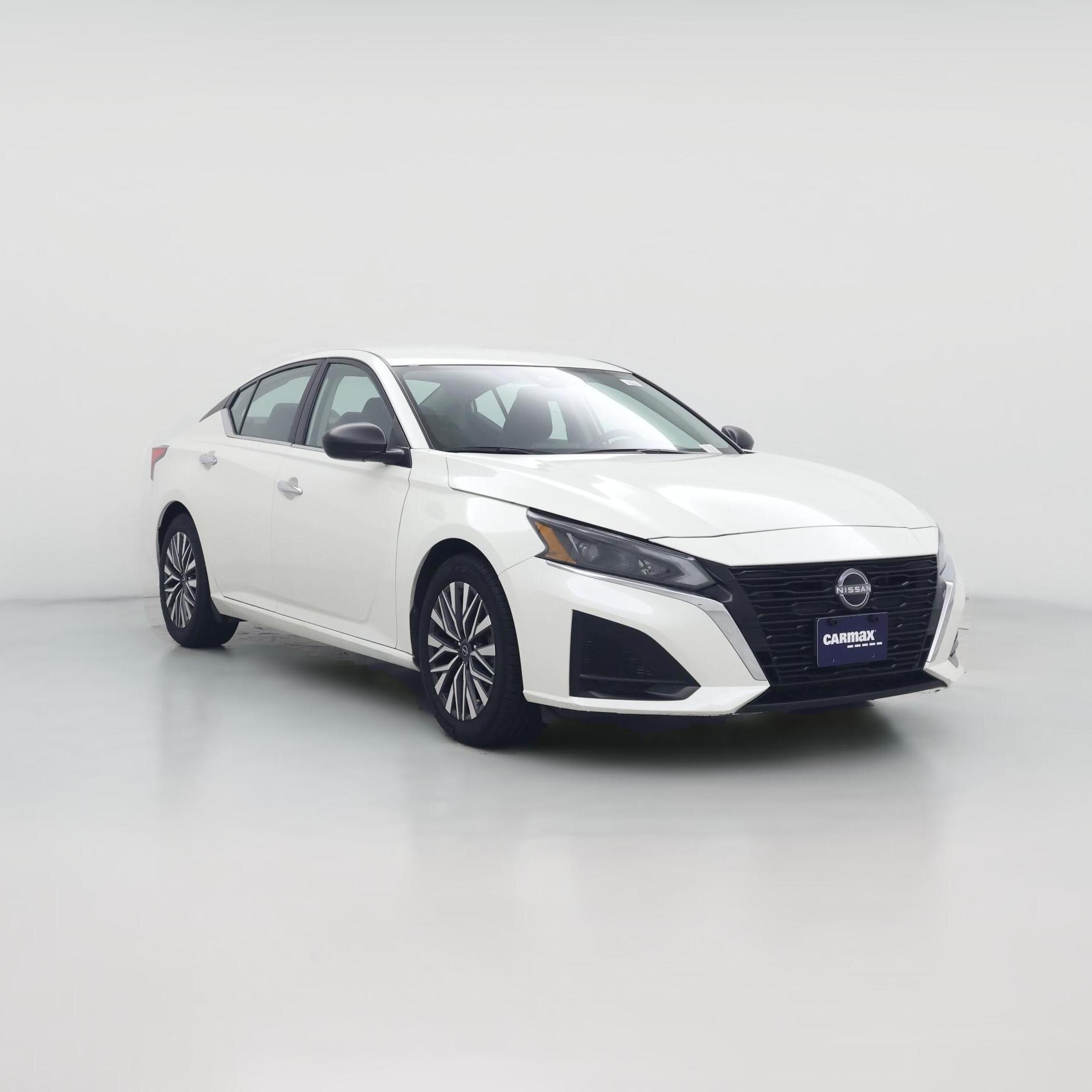 Thumbnail: 2024 Nissan Altima - 1