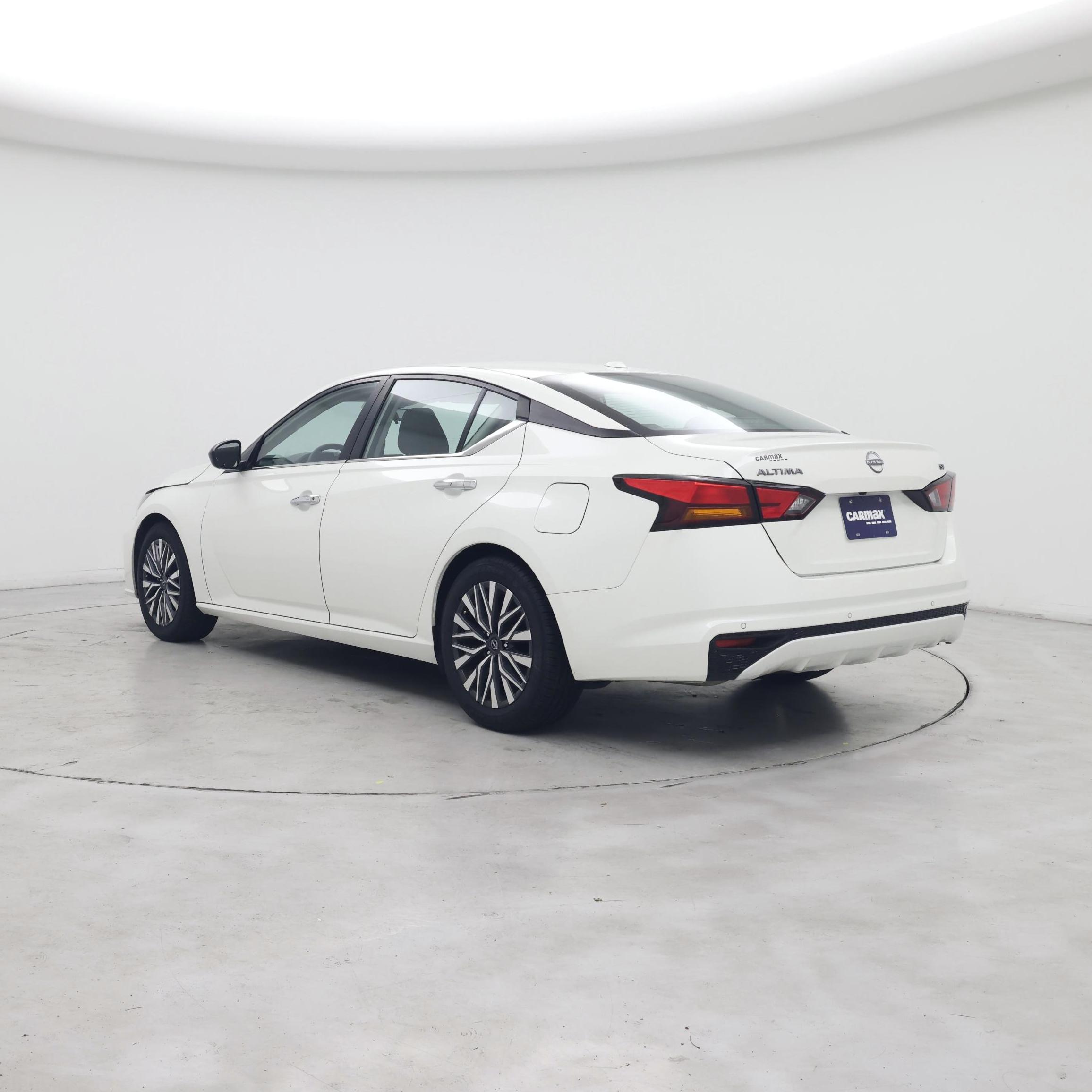 Thumbnail: 2024 Nissan Altima - 2