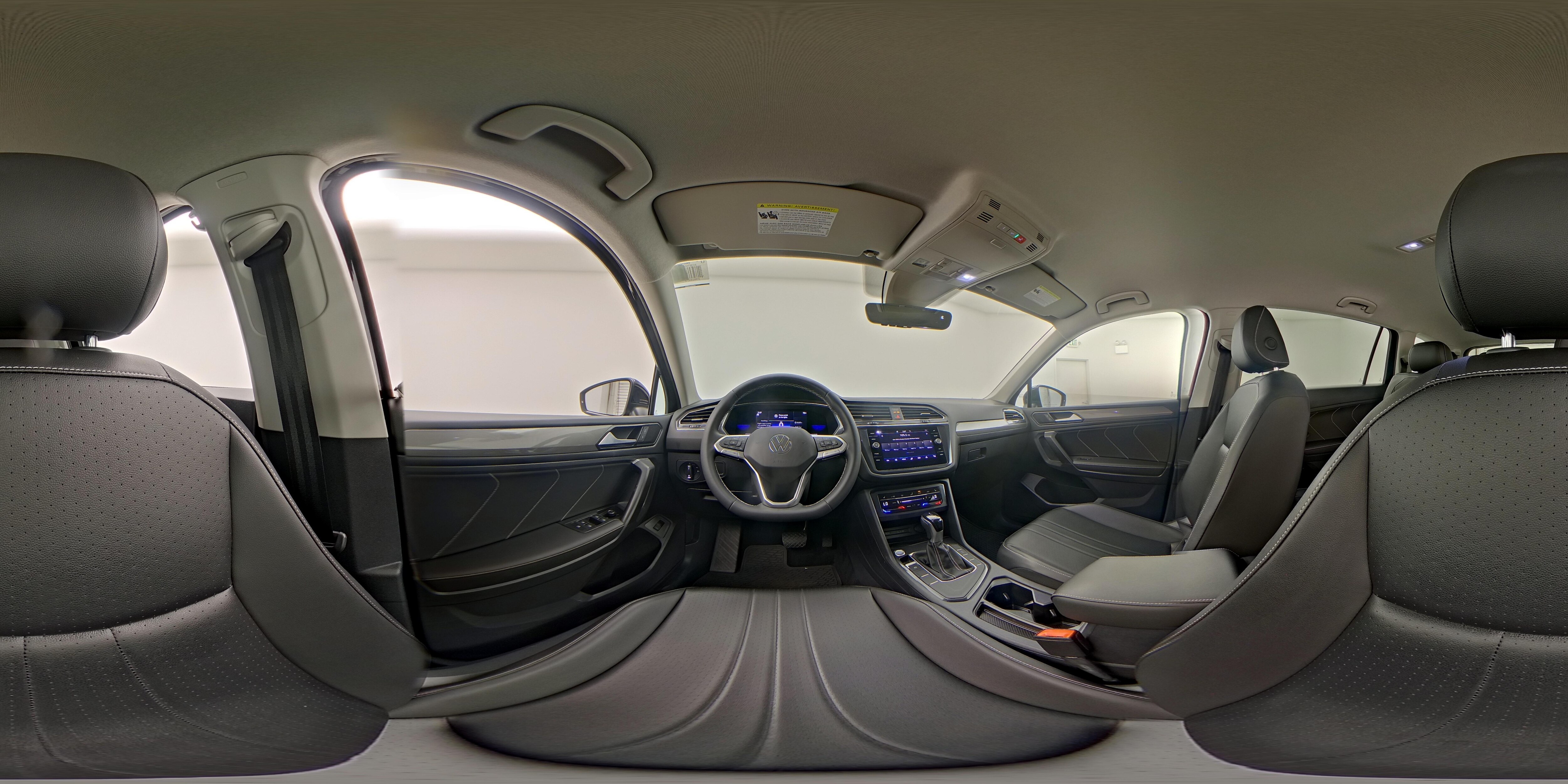 2022 Volkswagen Tiguan SE - Photo 28