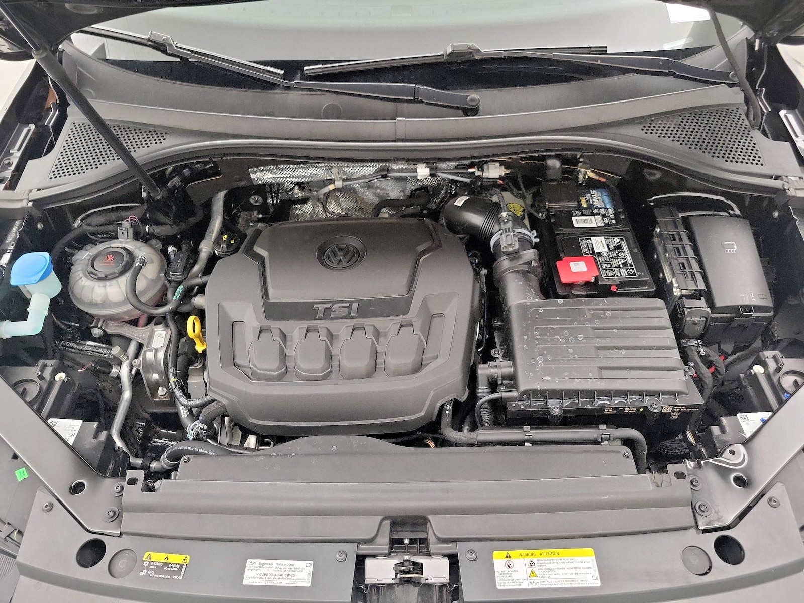 2022 Volkswagen Tiguan SE - Photo 24