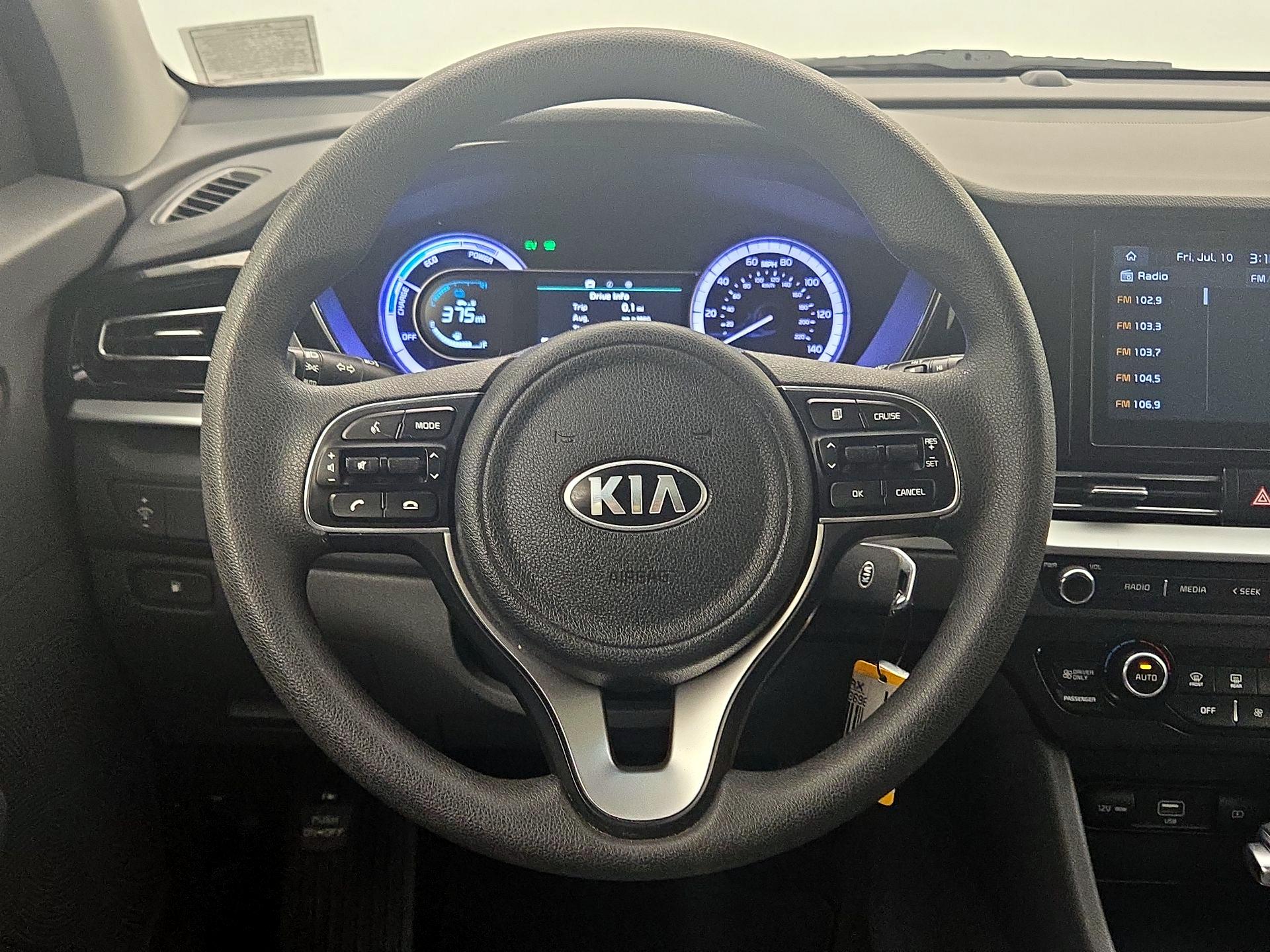 Thumbnail: 2020 Kia Niro - 10