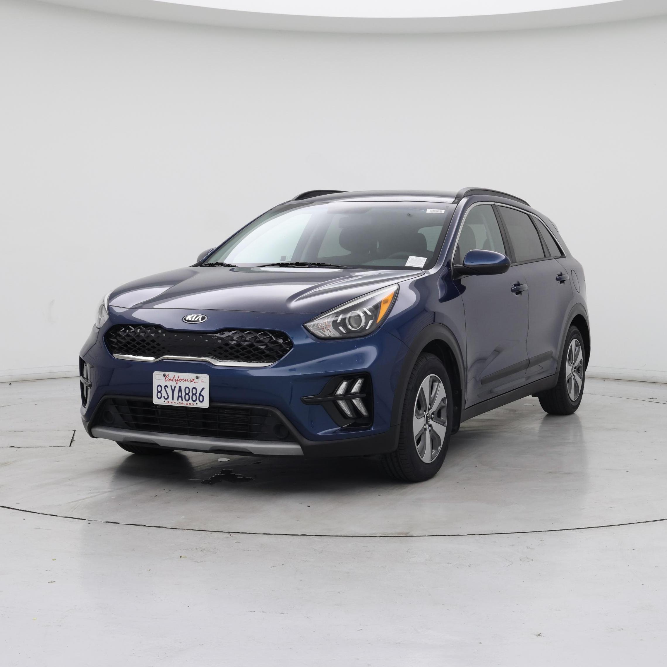 Thumbnail: 2020 Kia Niro - 4
