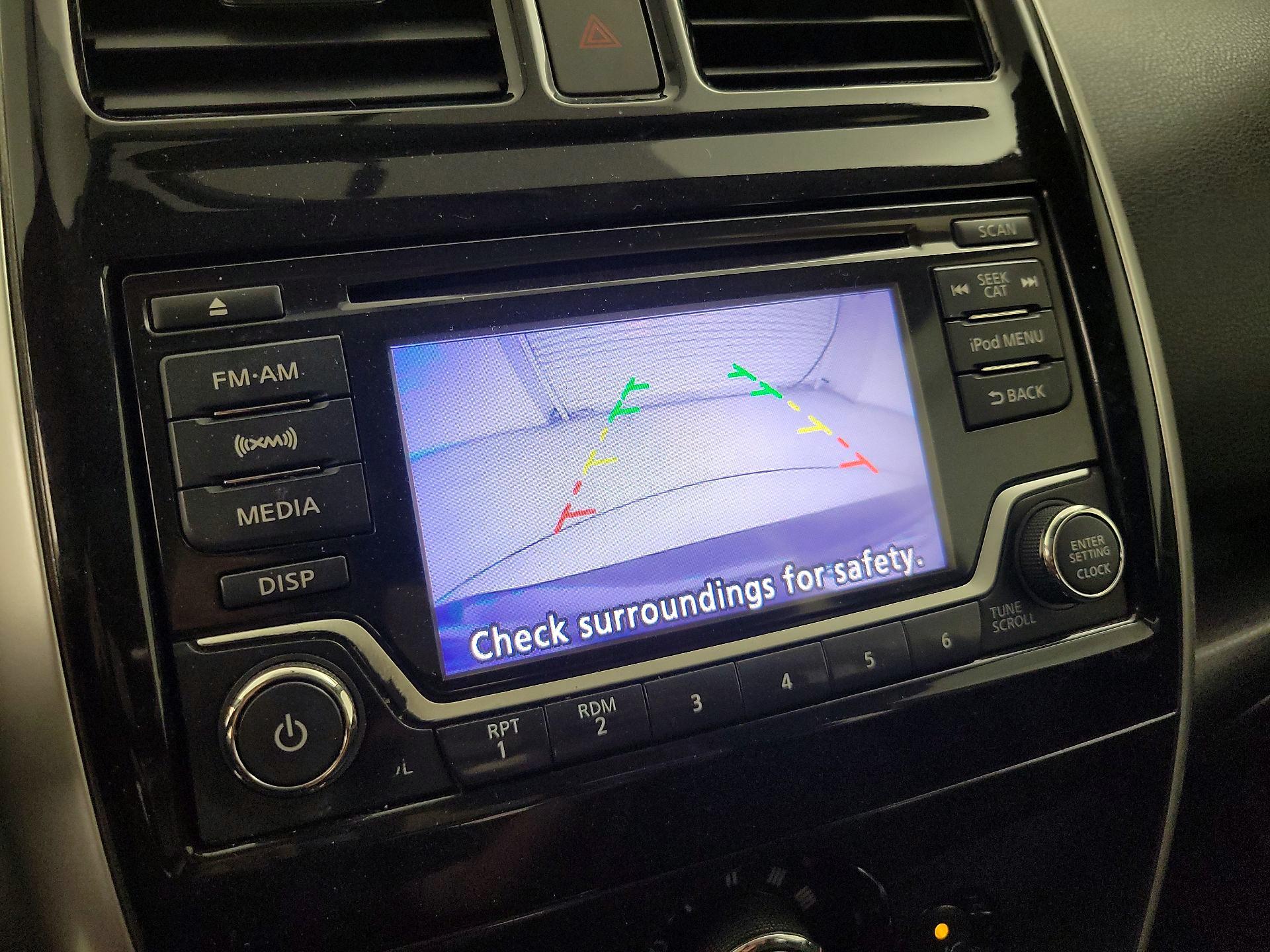 Thumbnail: 2018 Nissan Versa Note - 14