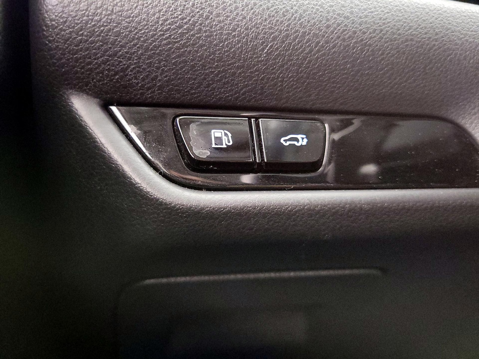 2025 Lexus NX Hybrid 350h - Photo 14
