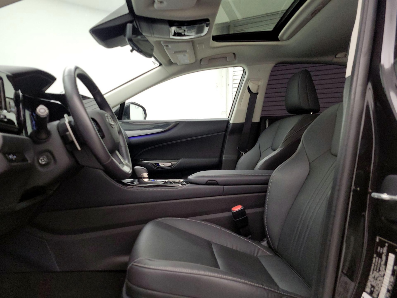 2025 Lexus NX Hybrid 350h - Photo 20