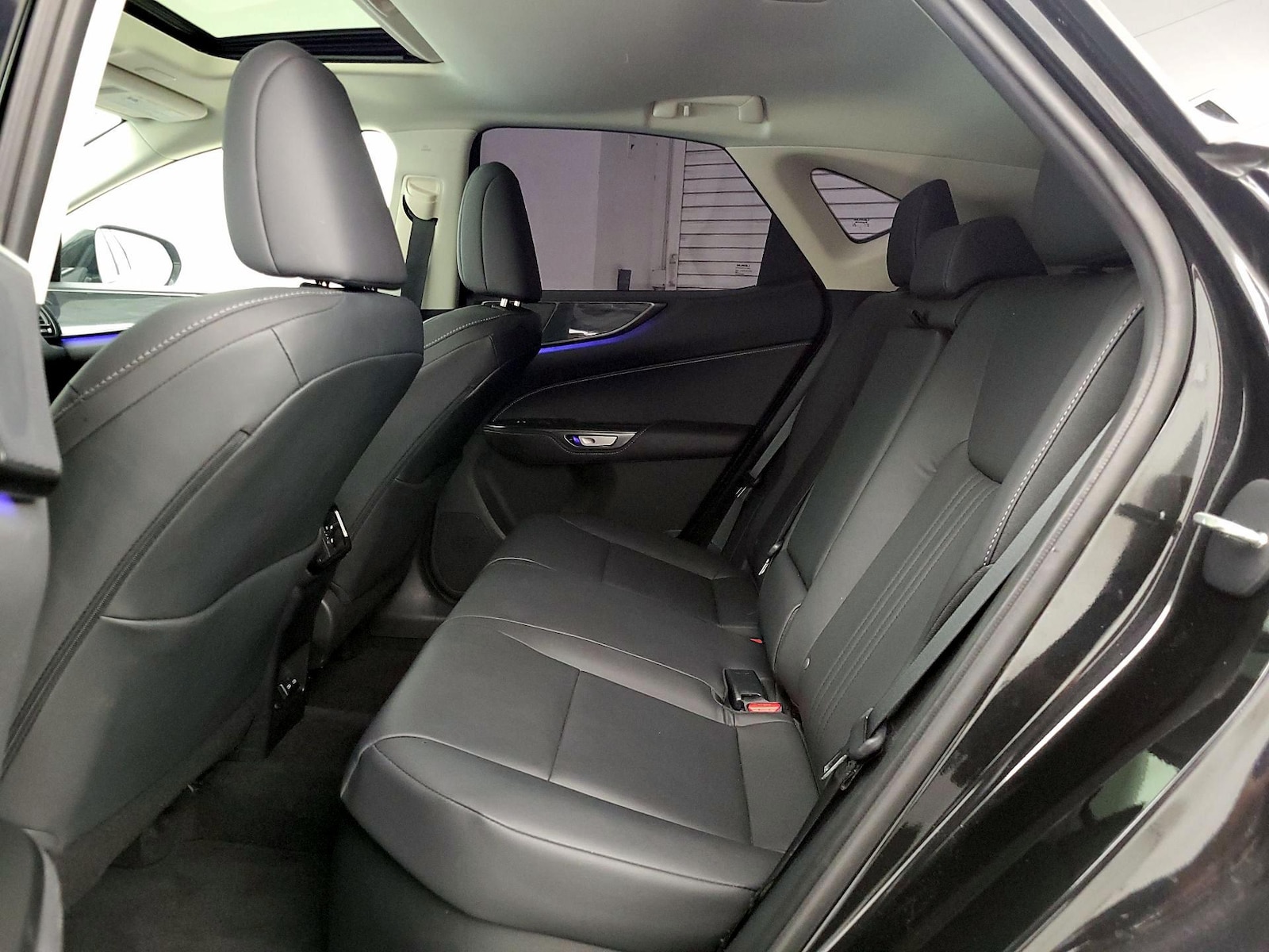 2025 Lexus NX Hybrid 350h - Photo 21