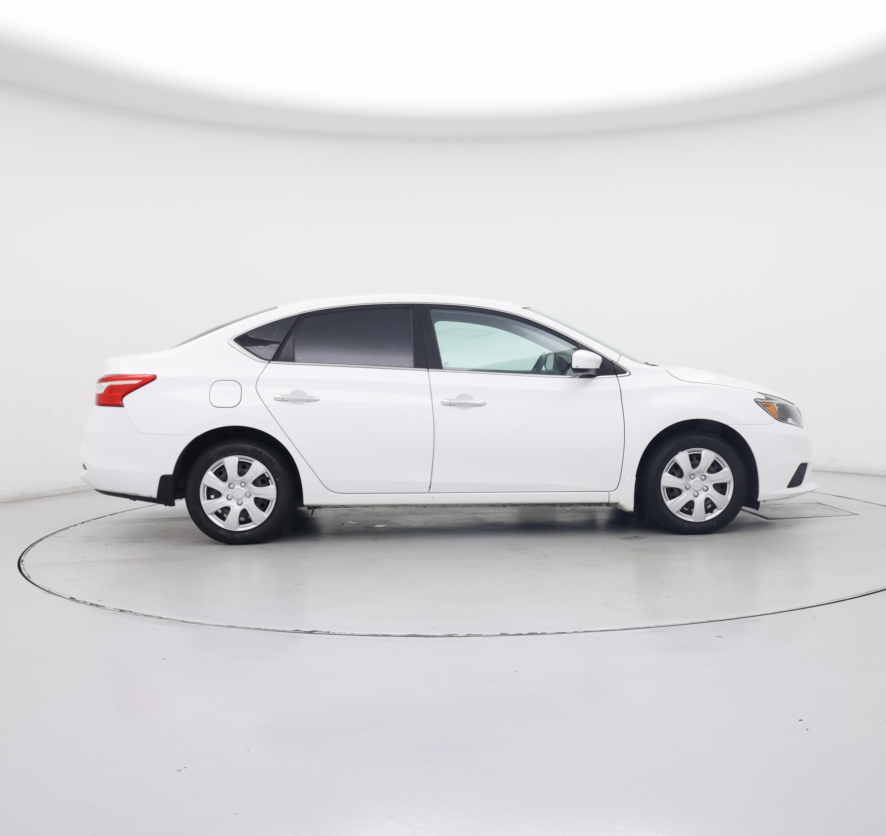 Thumbnail: 2019 Nissan Sentra - 7