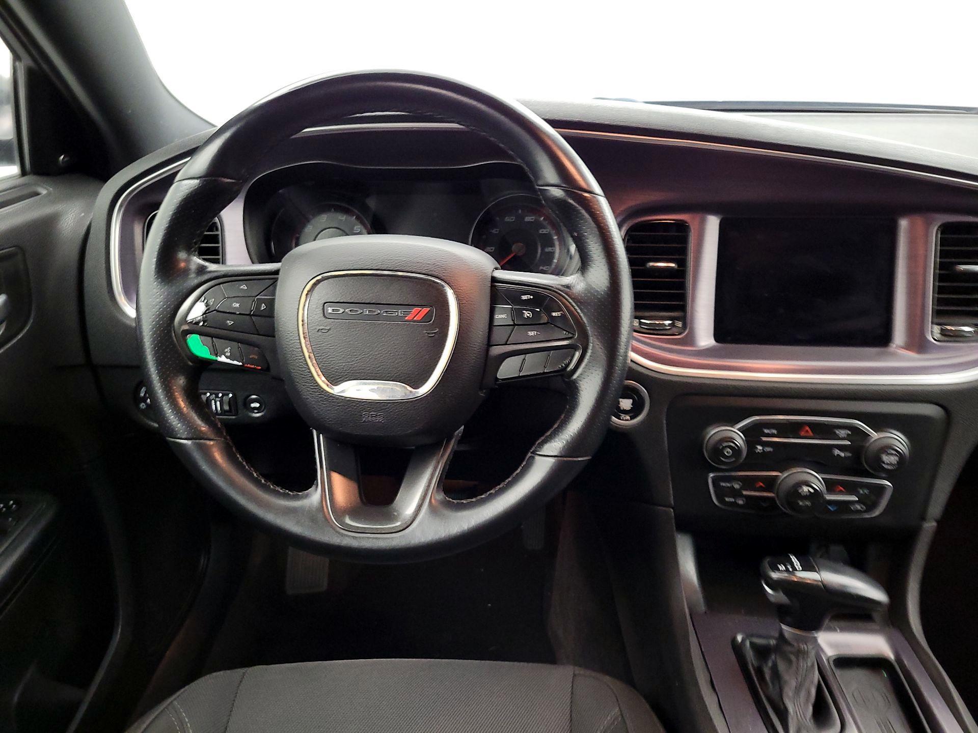 Thumbnail: 2018 Dodge Charger - 10
