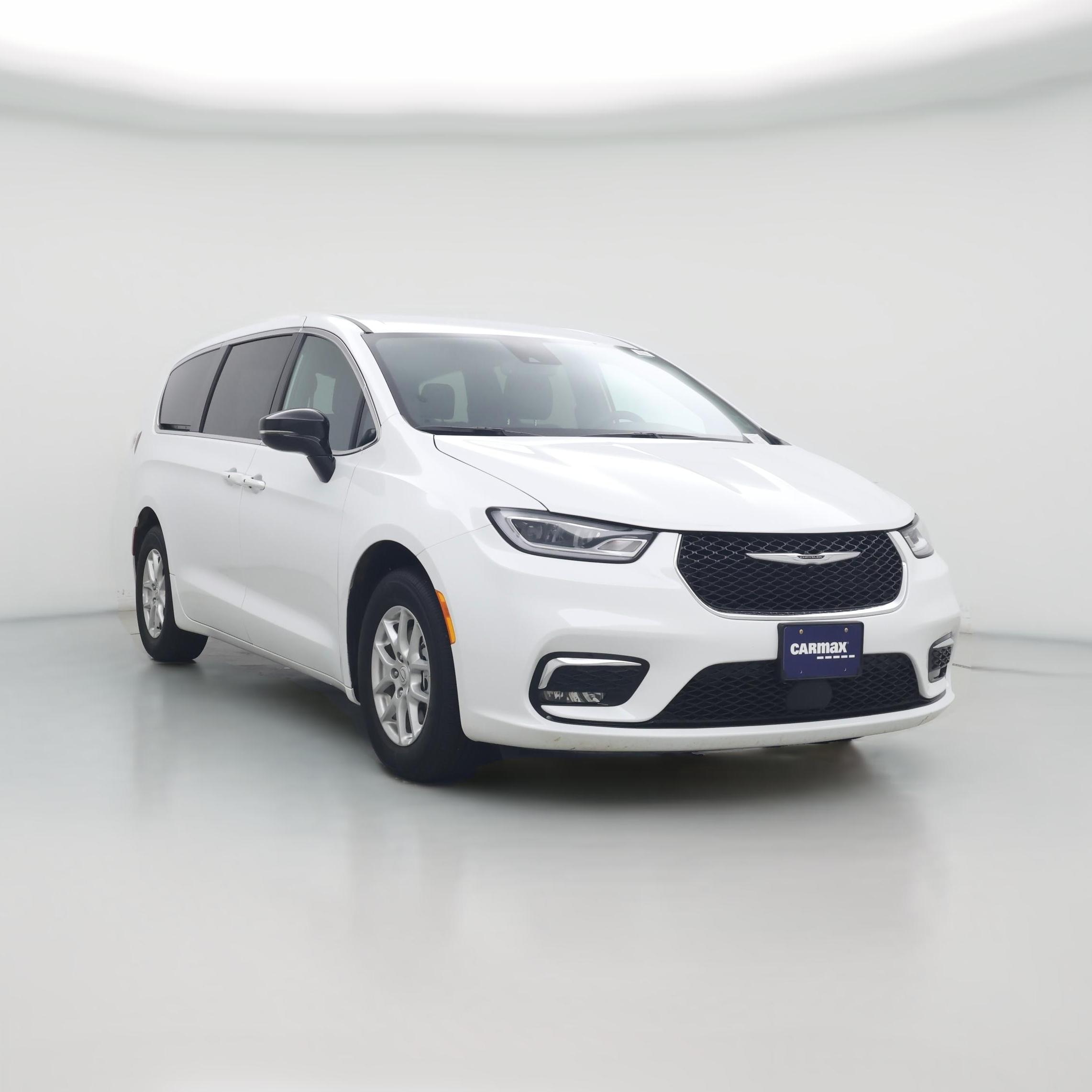 Thumbnail: 2026 Chrysler Pacifica - 1